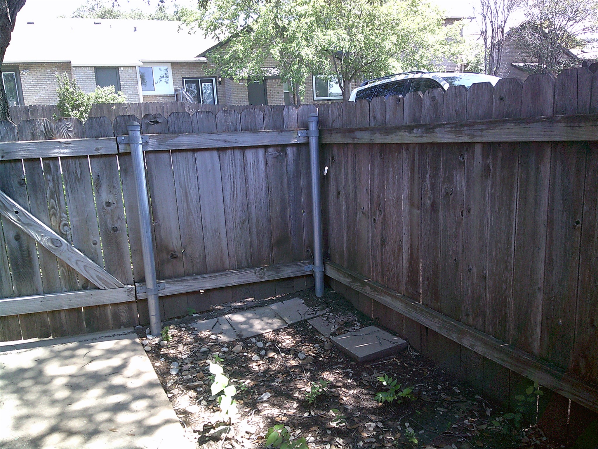 main property photo 27