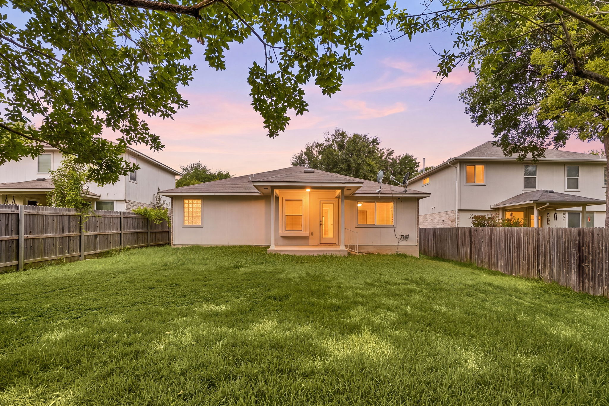main property photo 31