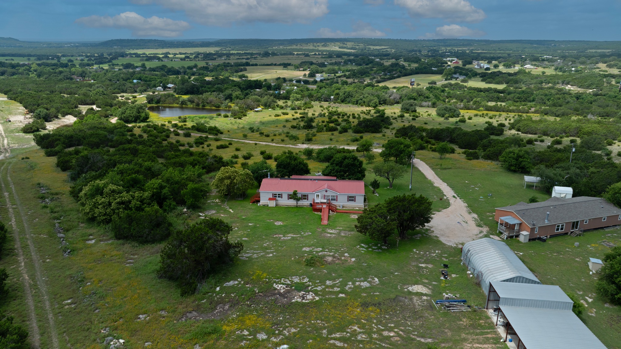main property photo 3