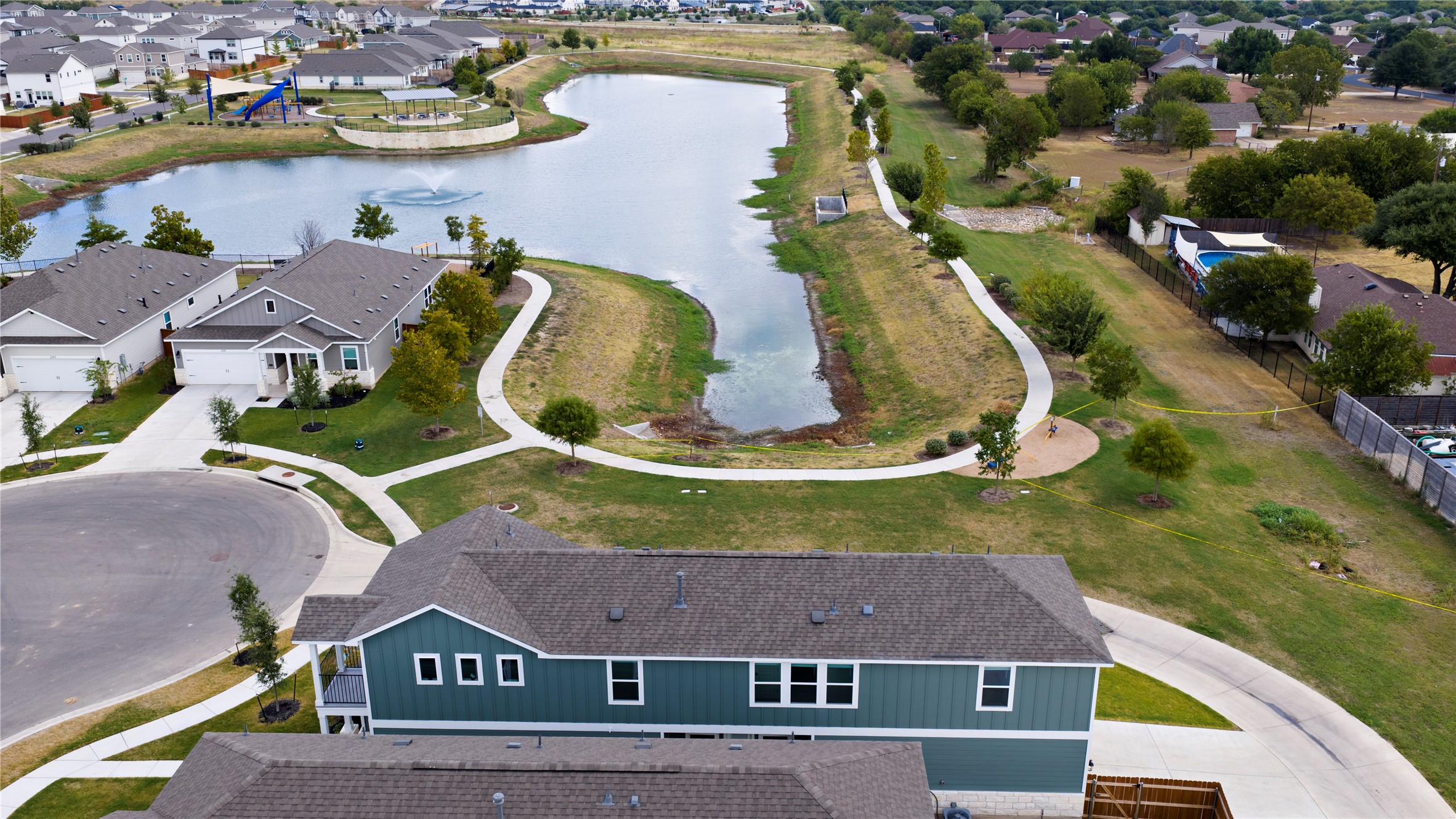 main property photo 4