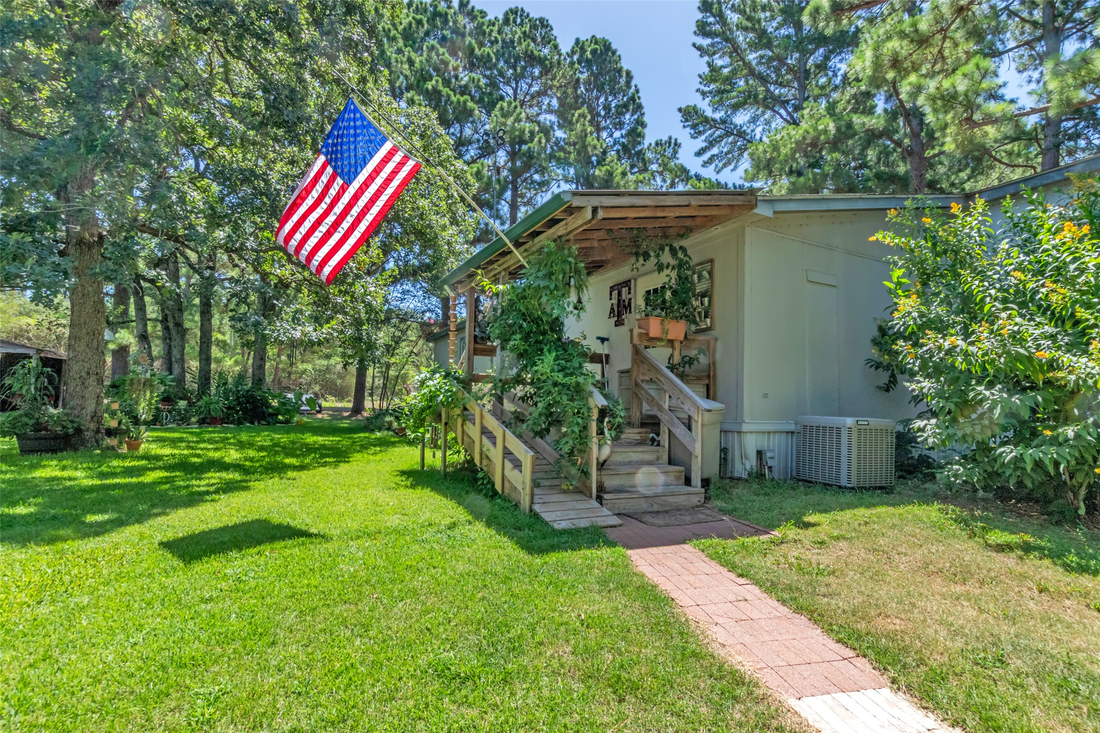 main property photo 20