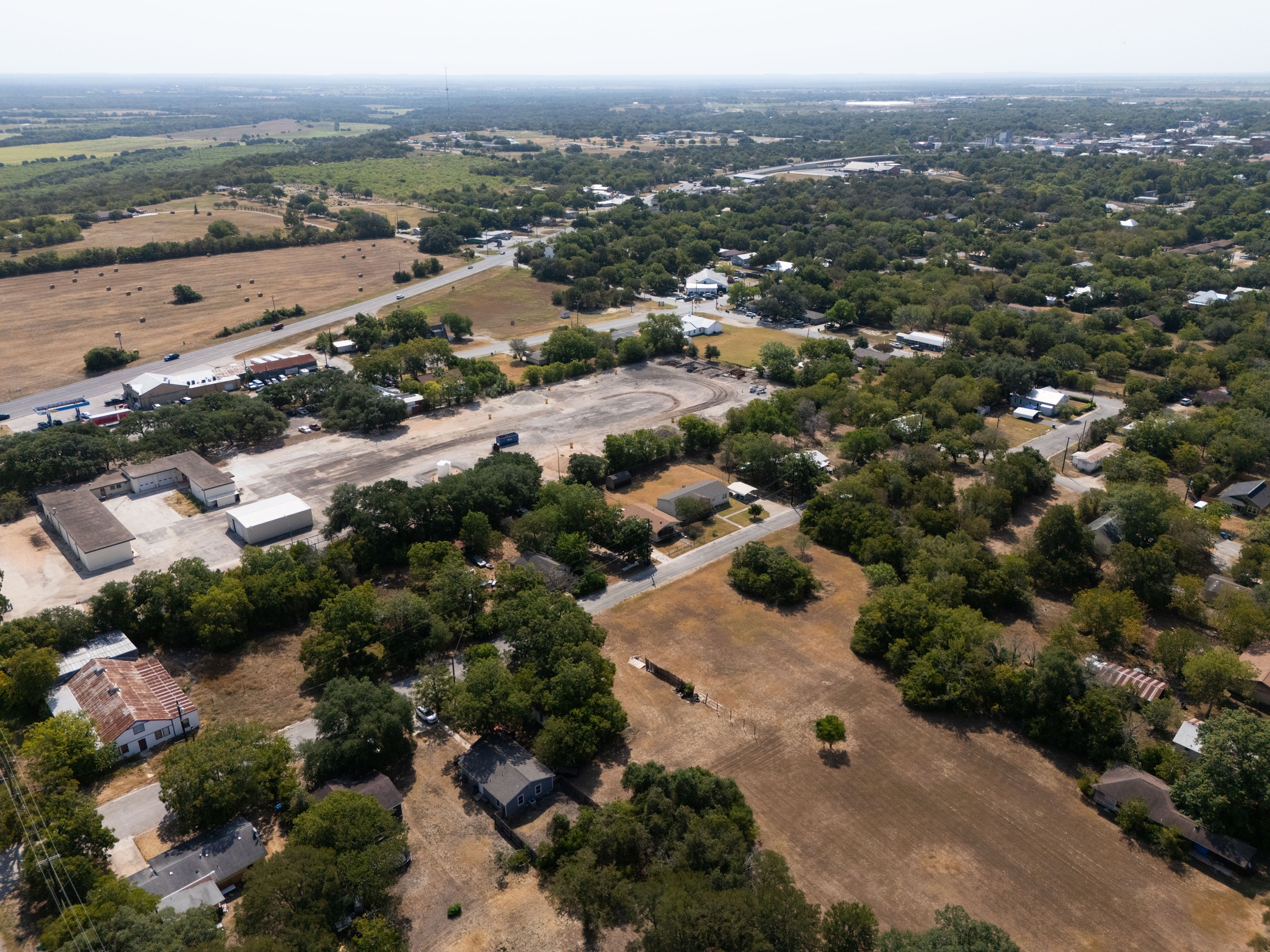 main property photo 10