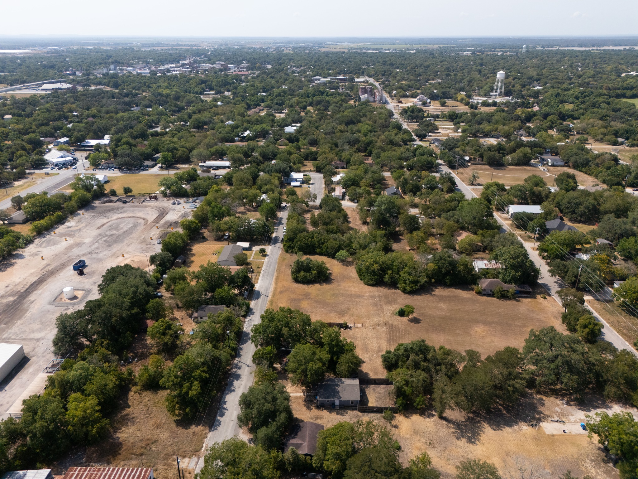 main property photo 11