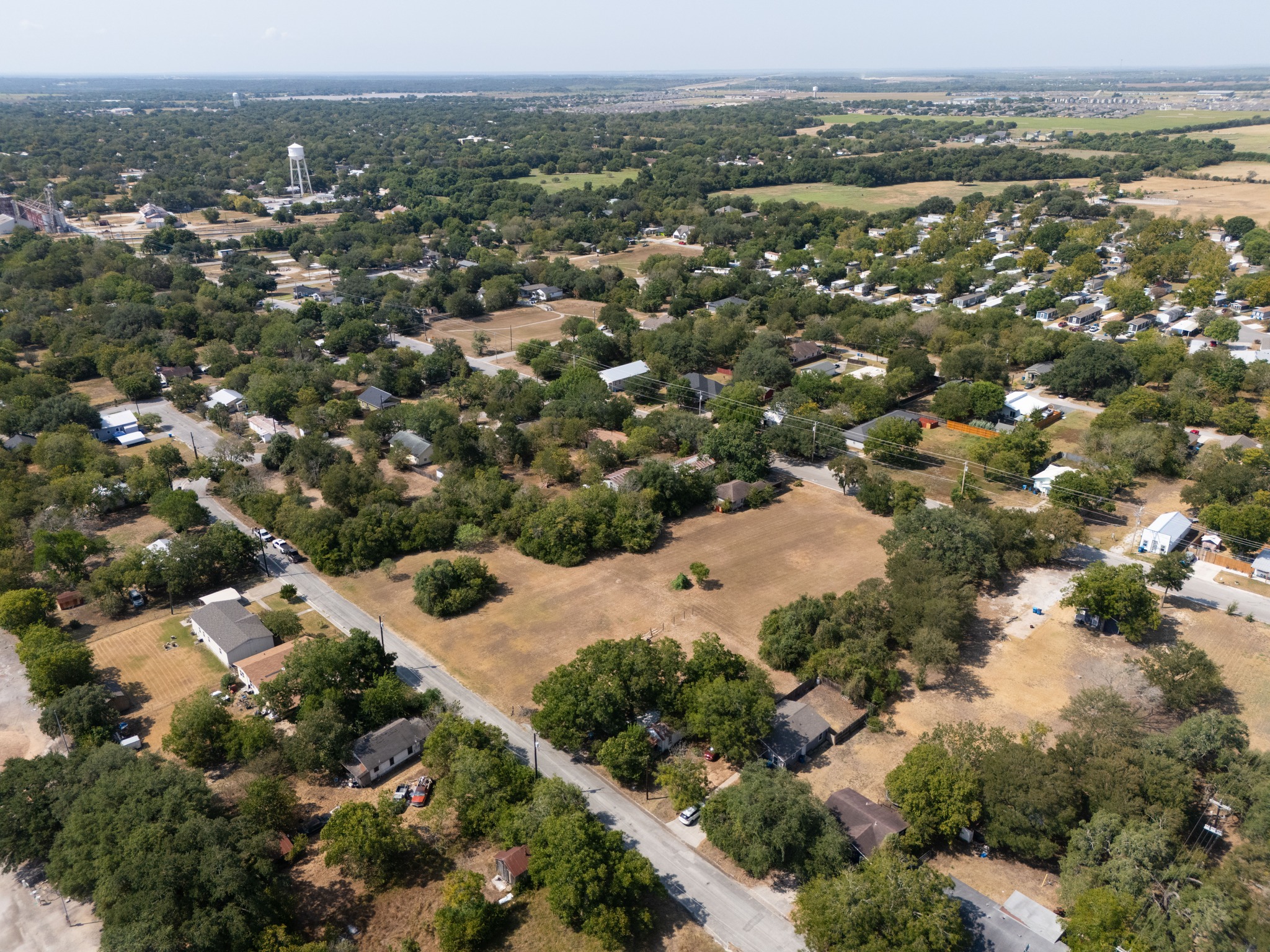 main property photo 12