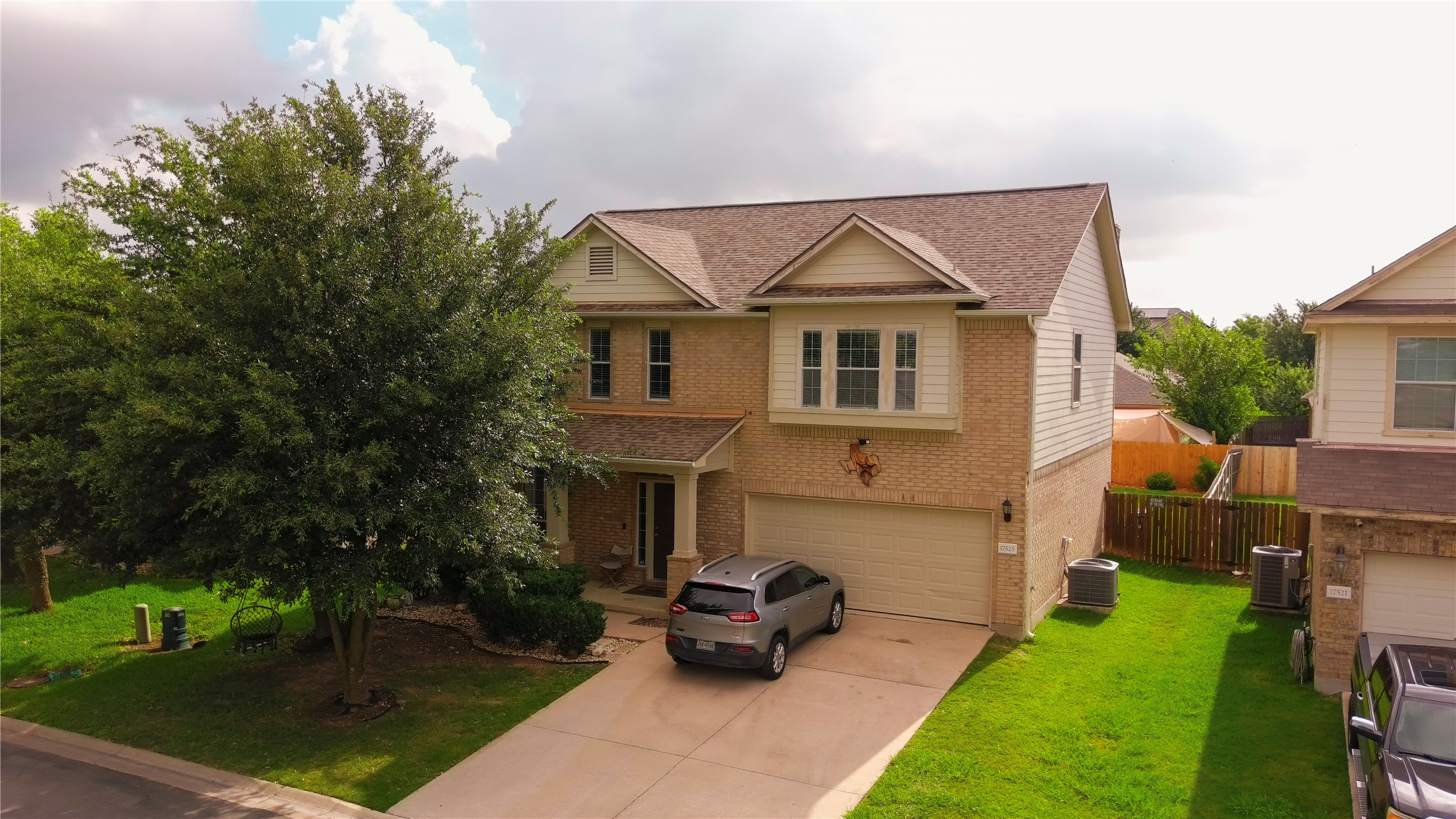 main property photo 26
