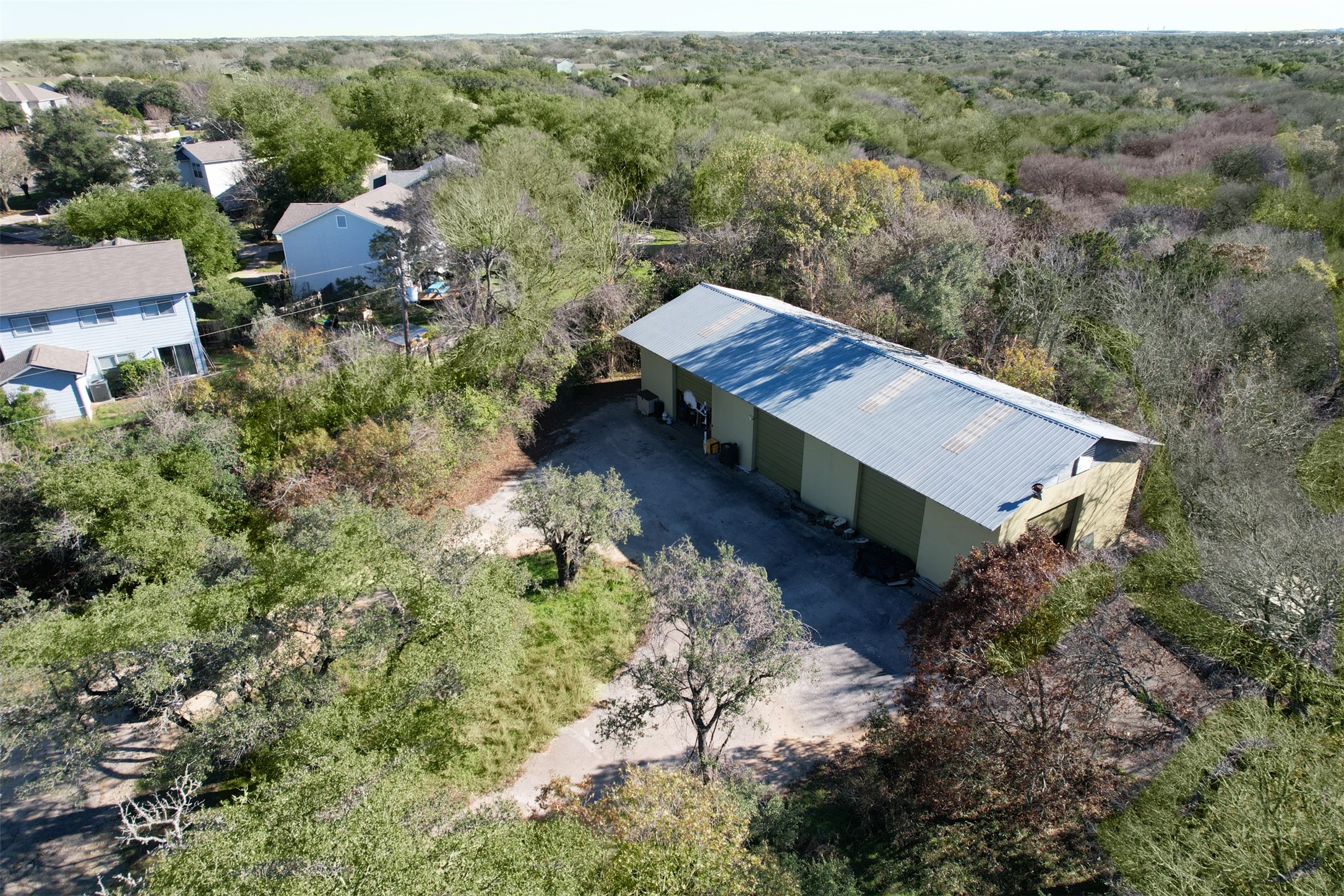 main property photo 4