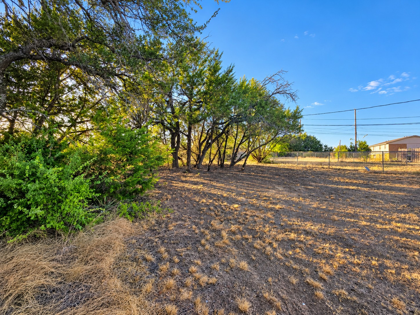 main property photo 23