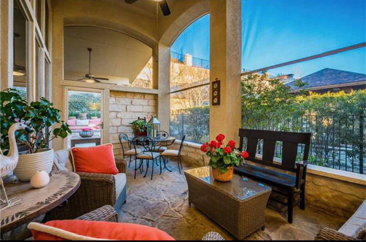 main property photo 32