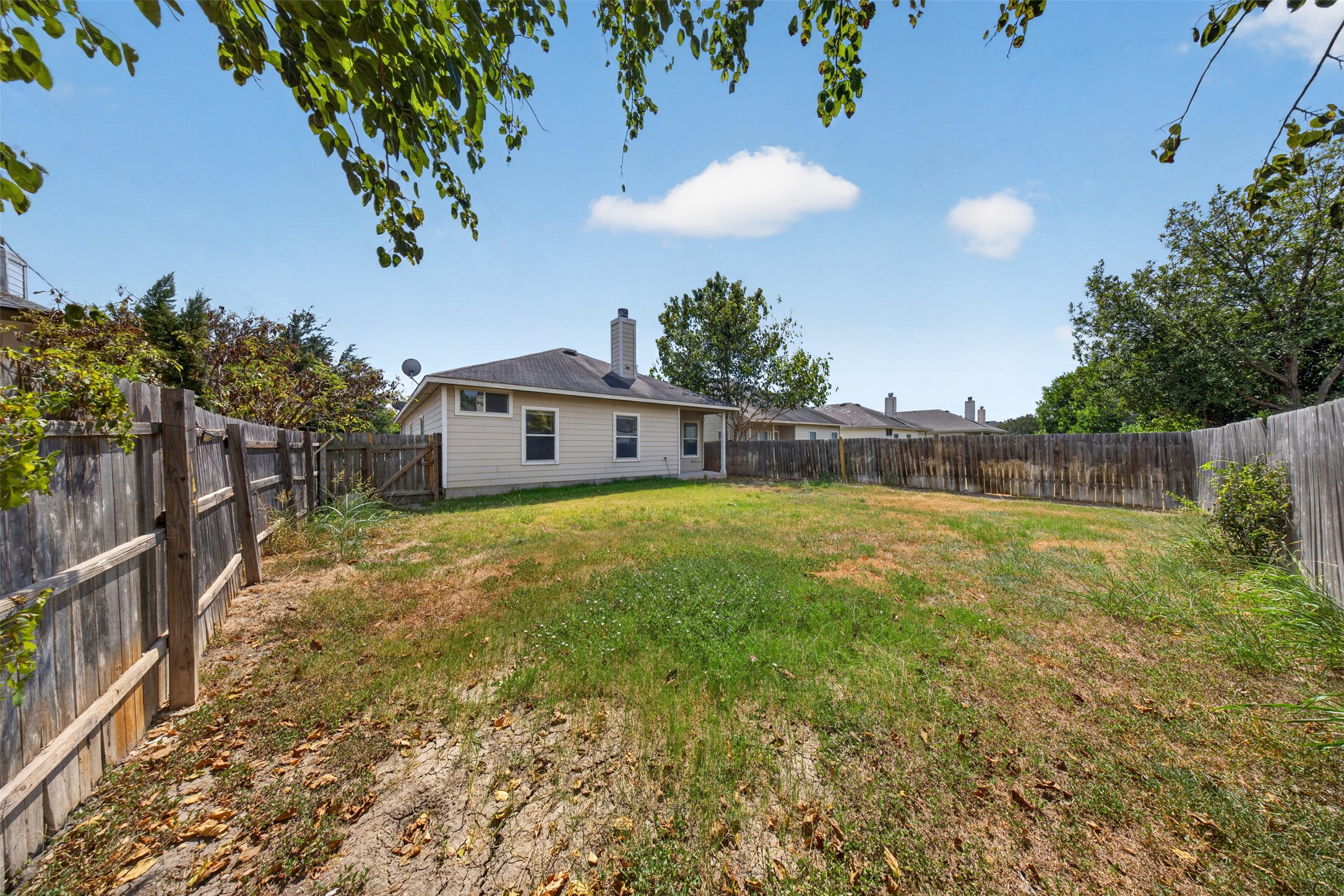 main property photo 35