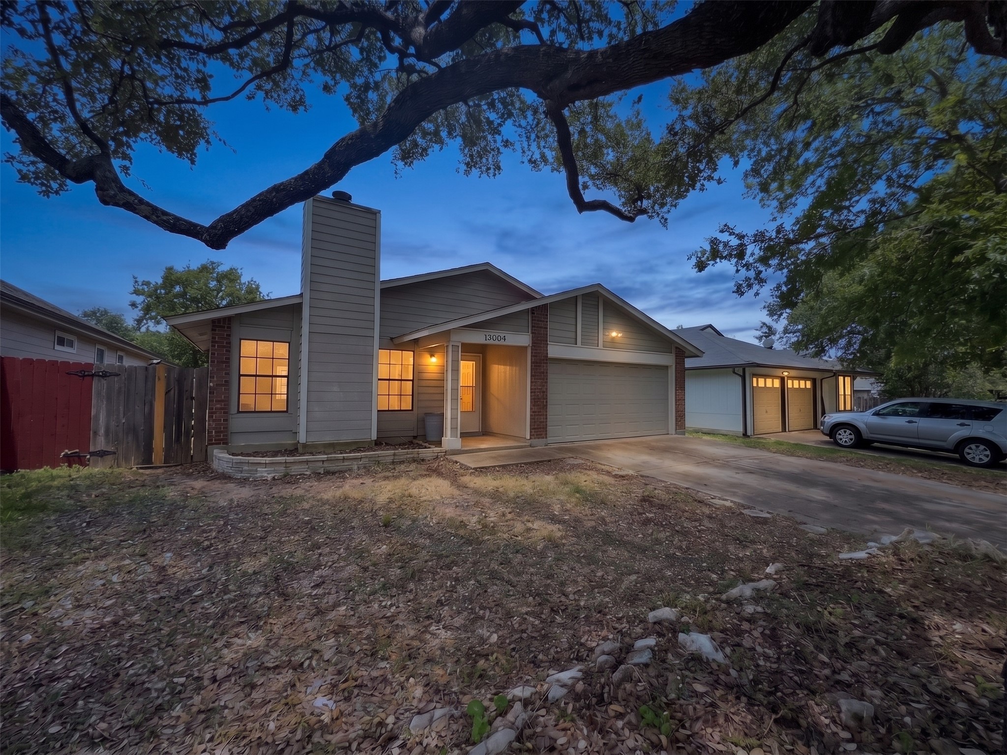 main property photo 3