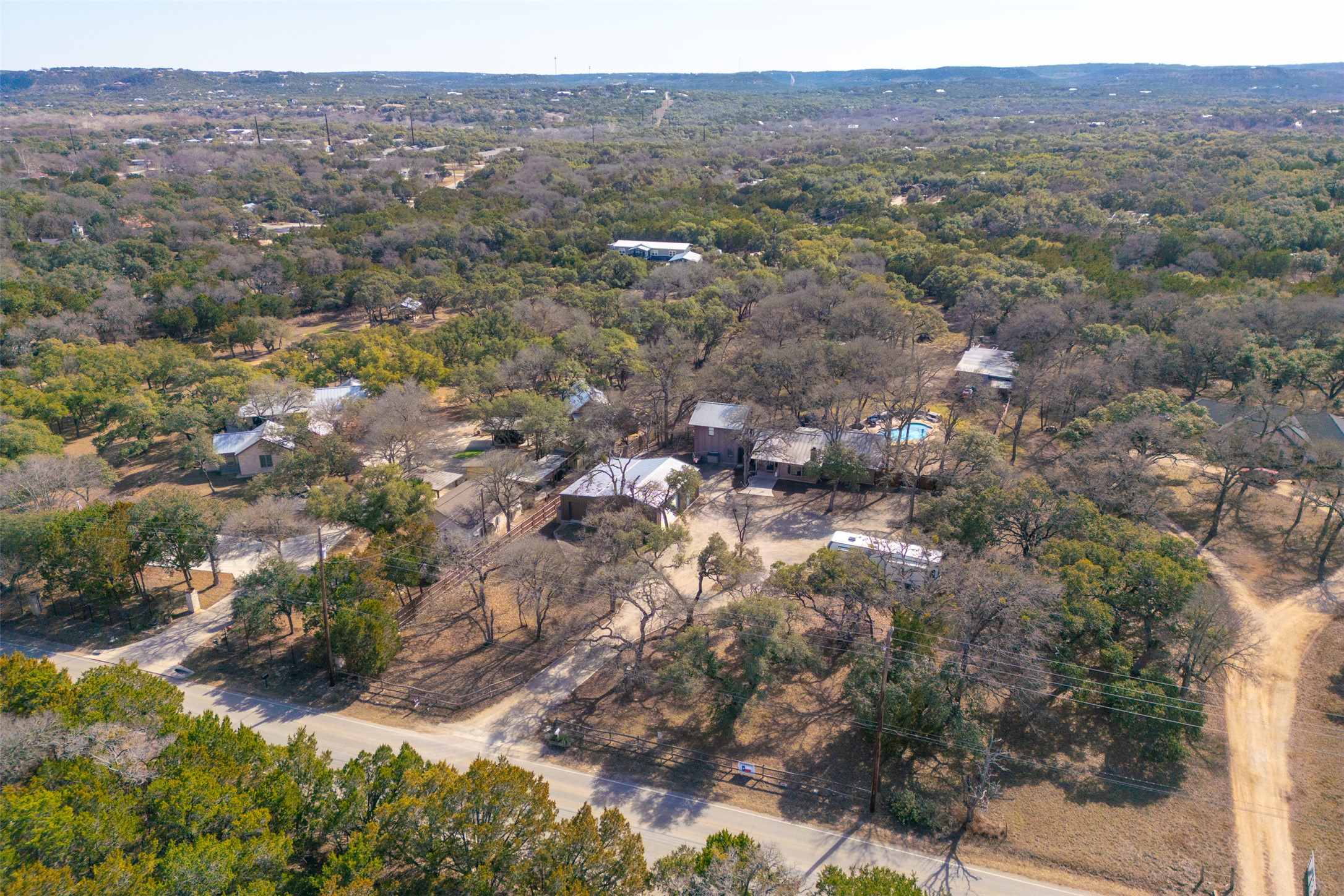 main property photo 33