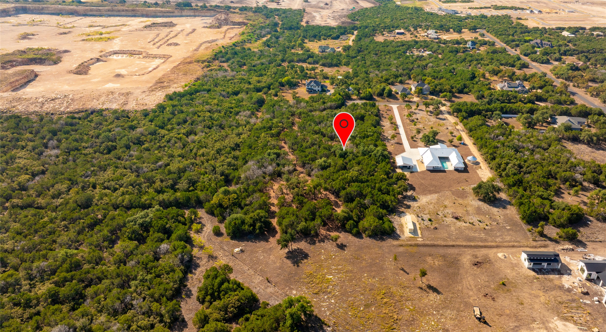 main property photo 19