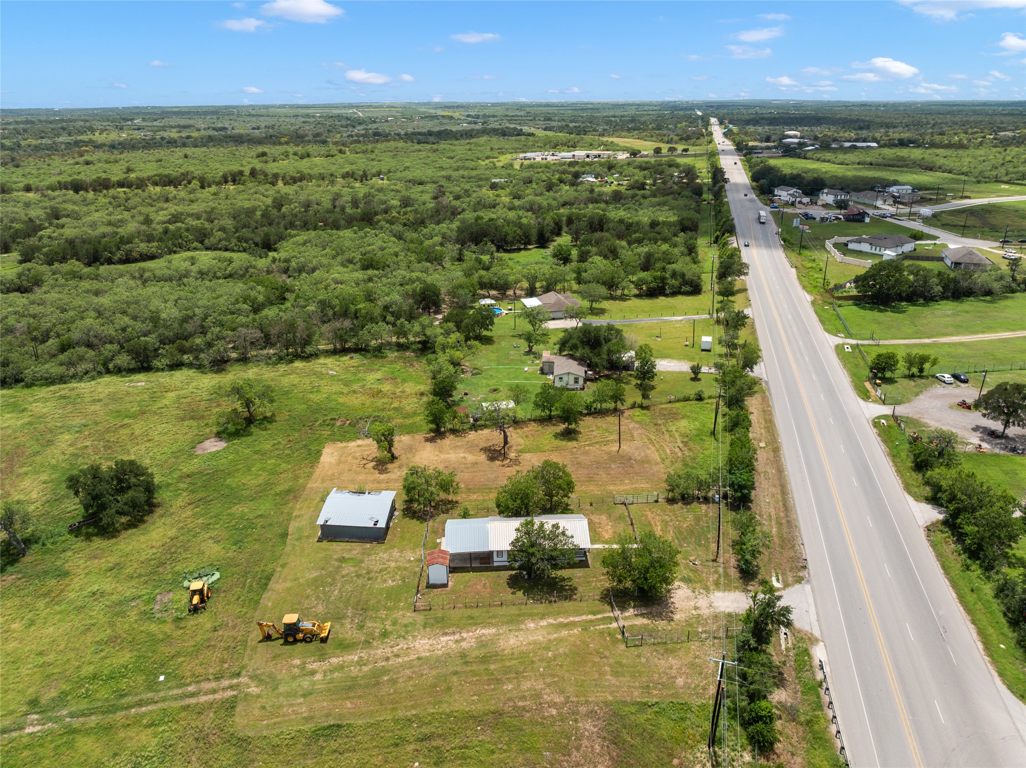 main property photo 5