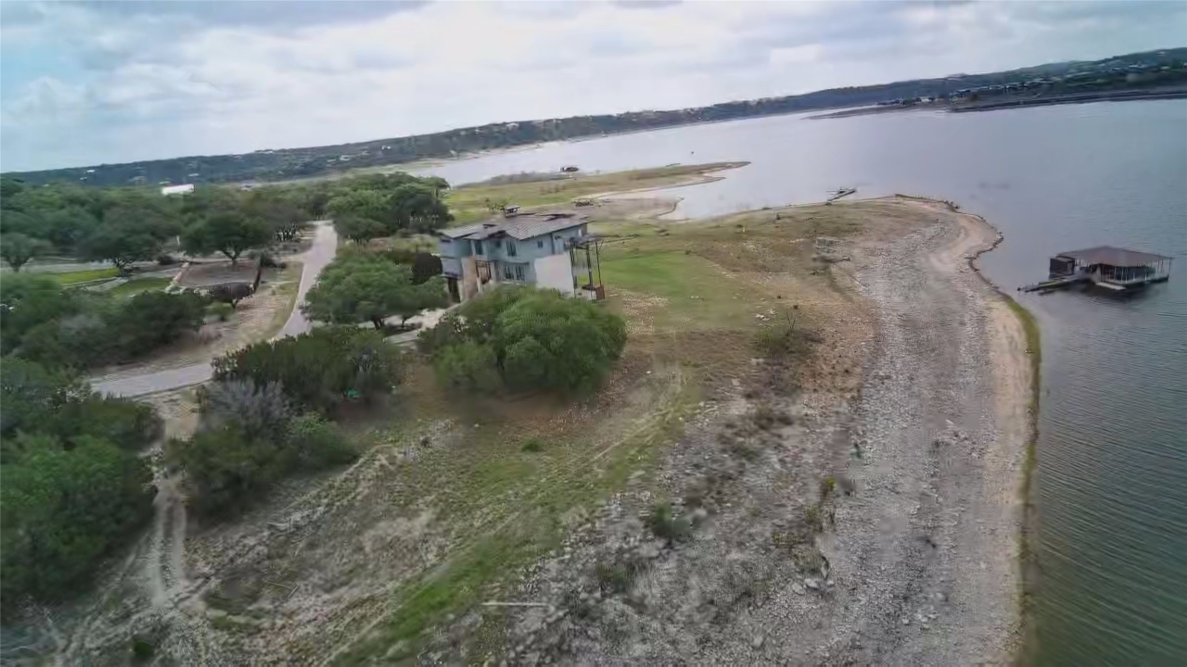 main property photo 27