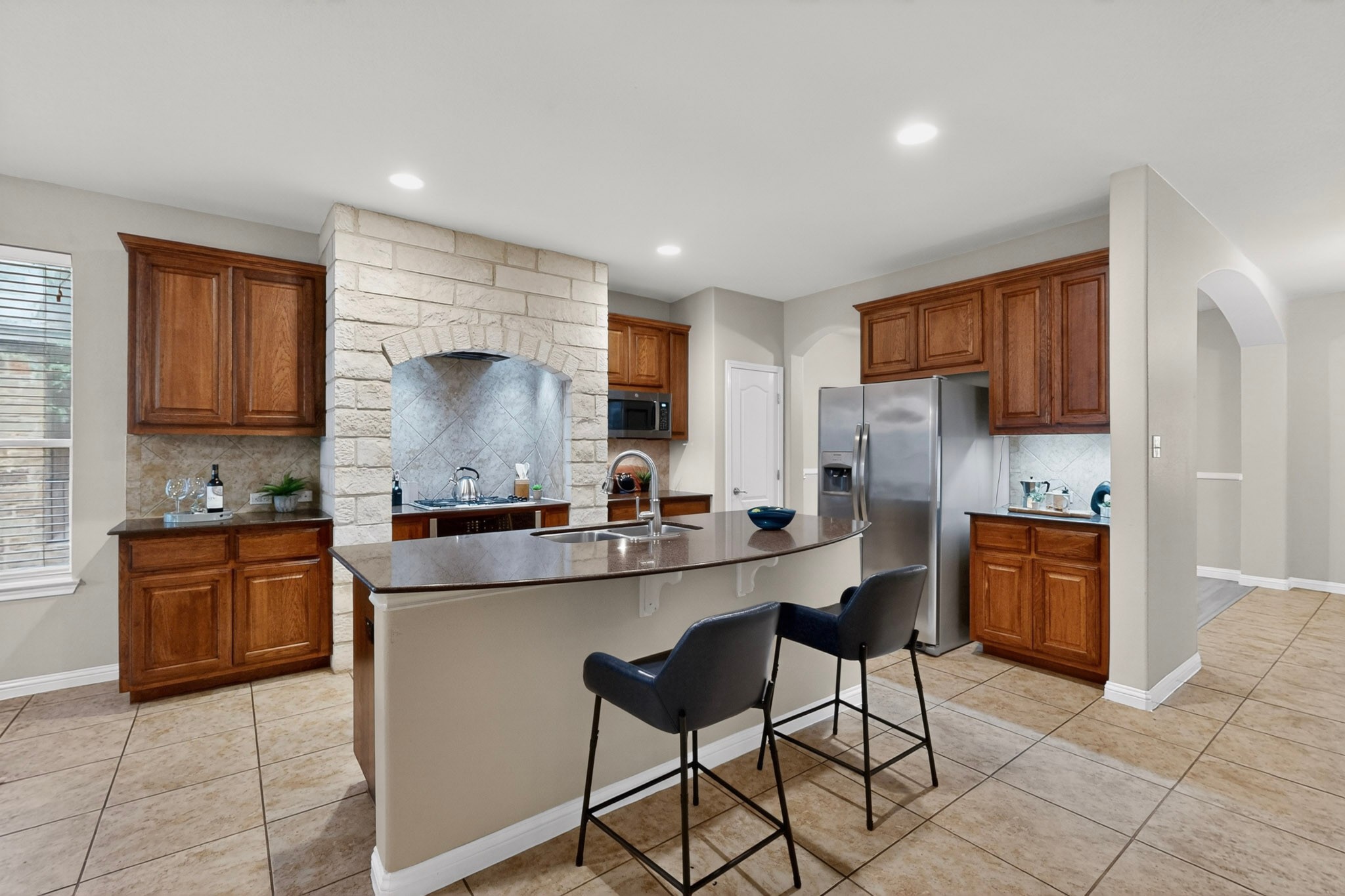 main property photo 15