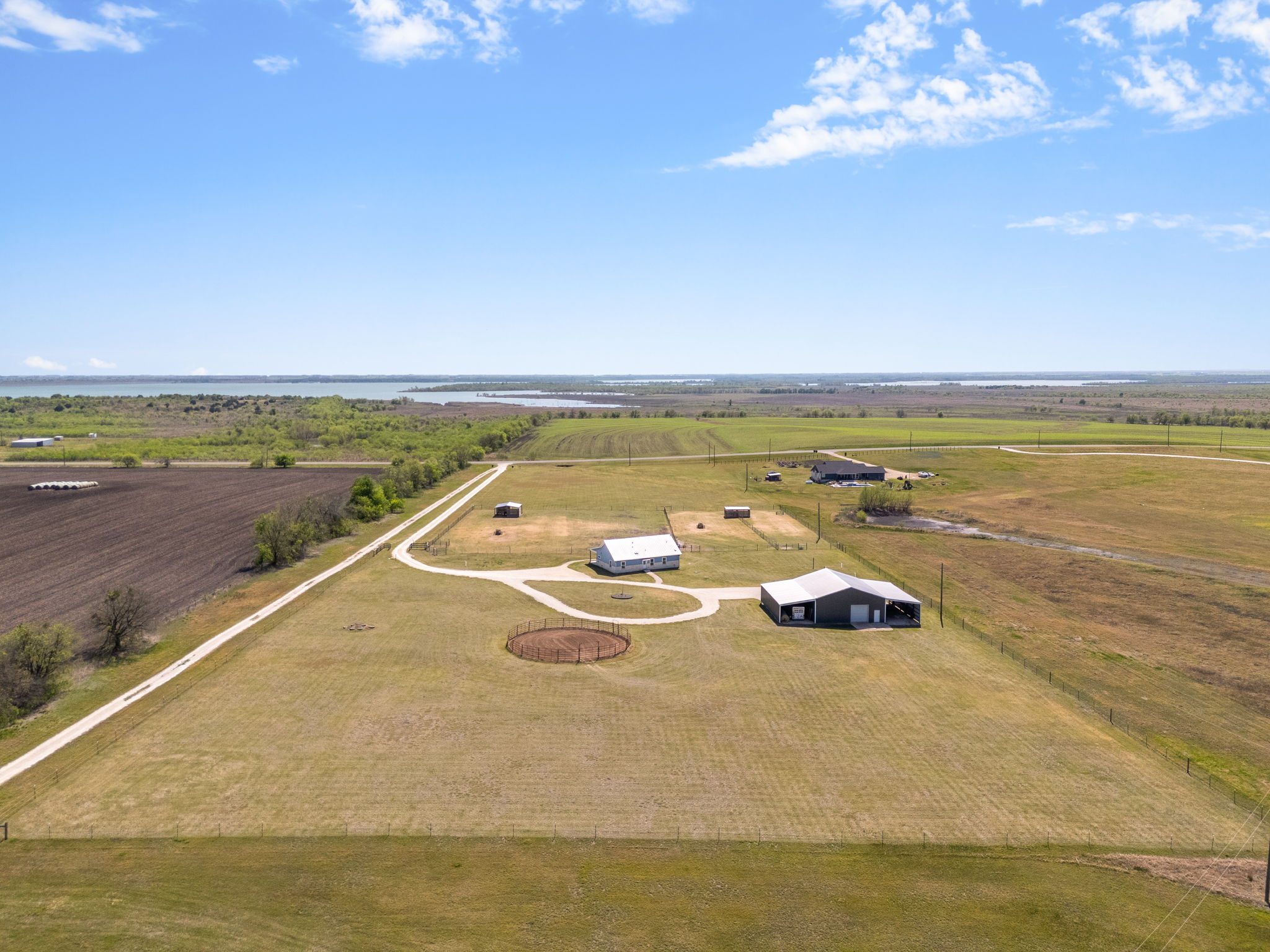 main property photo 36