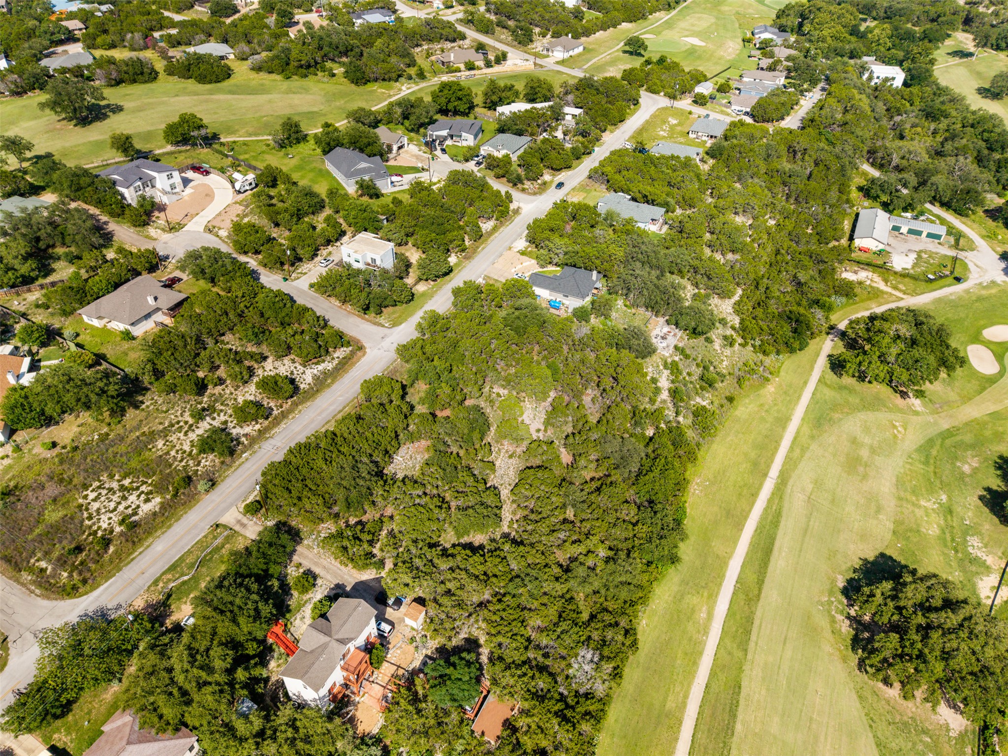 main property photo 18