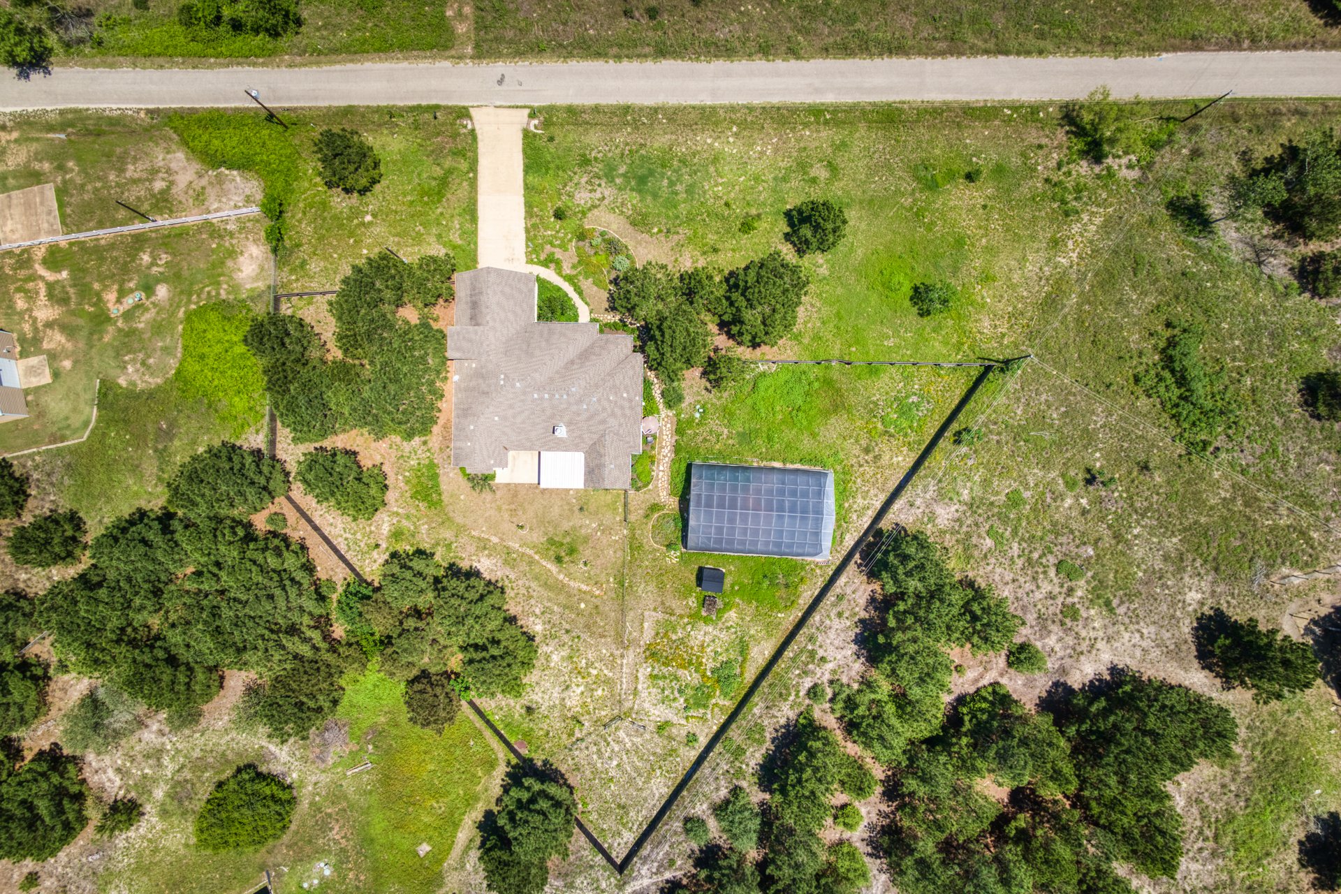 main property photo 29
