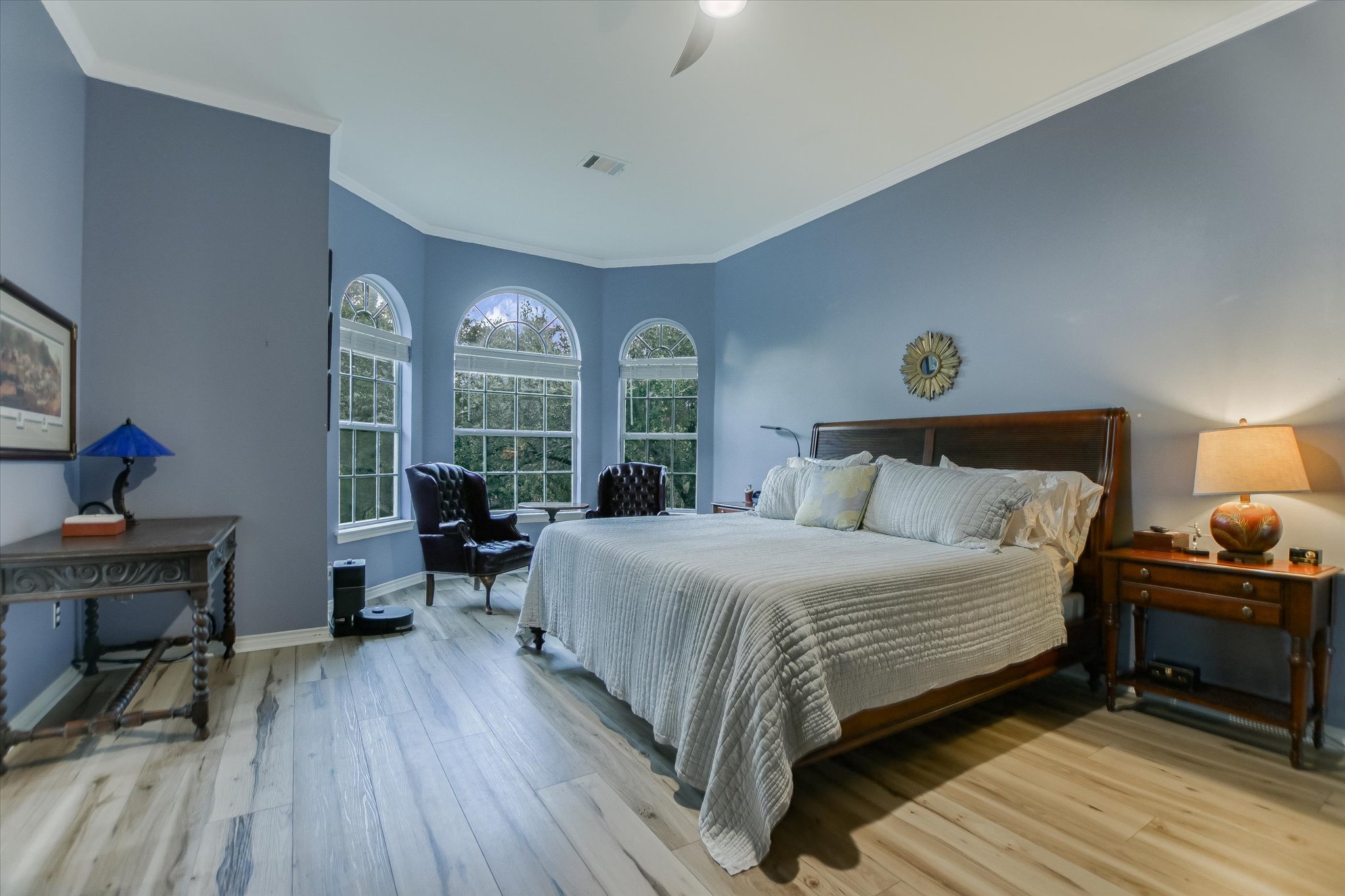 main property photo 22