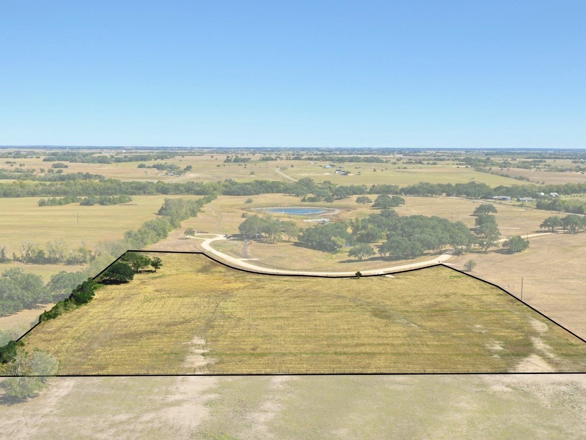 main property photo 10