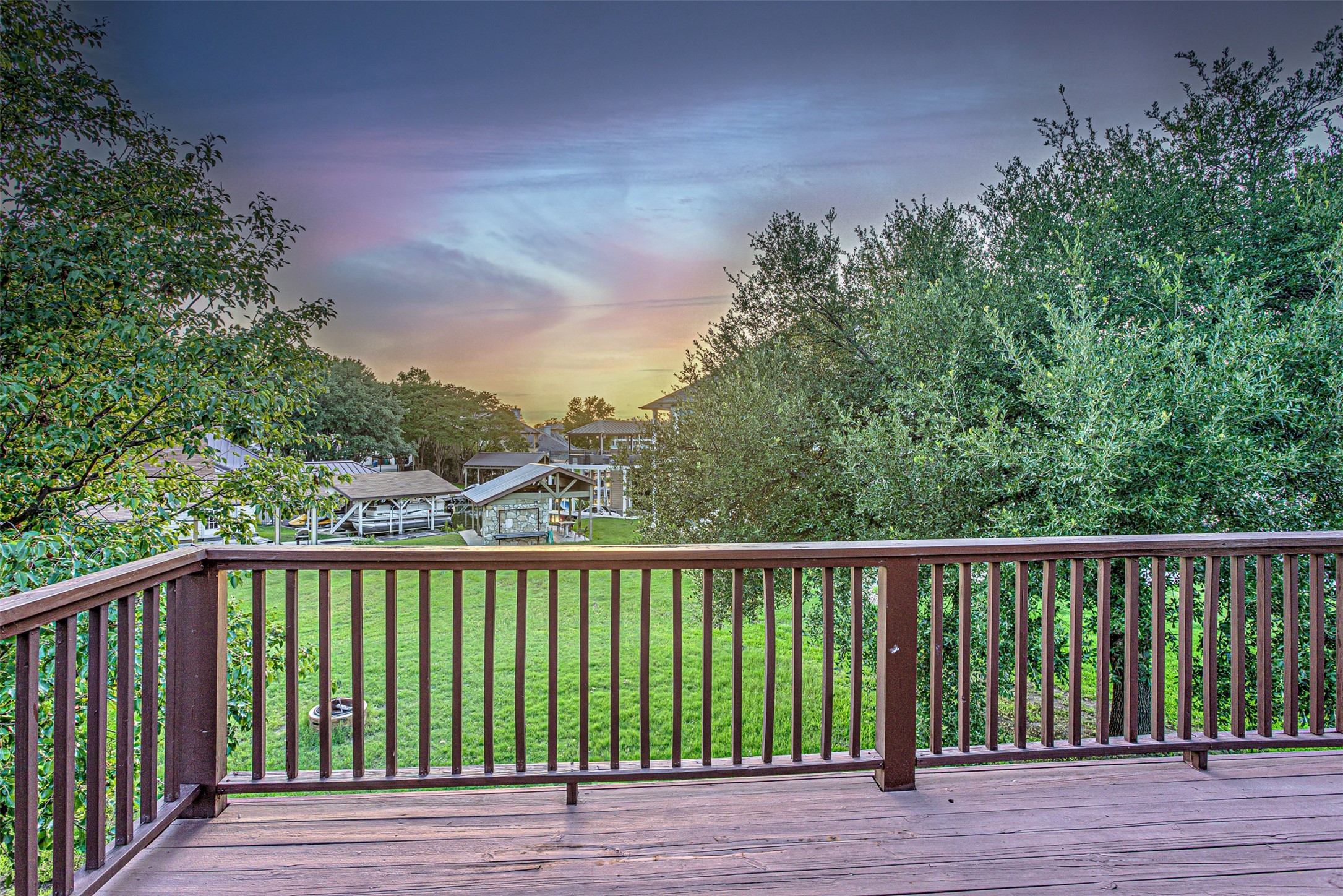 main property photo 18