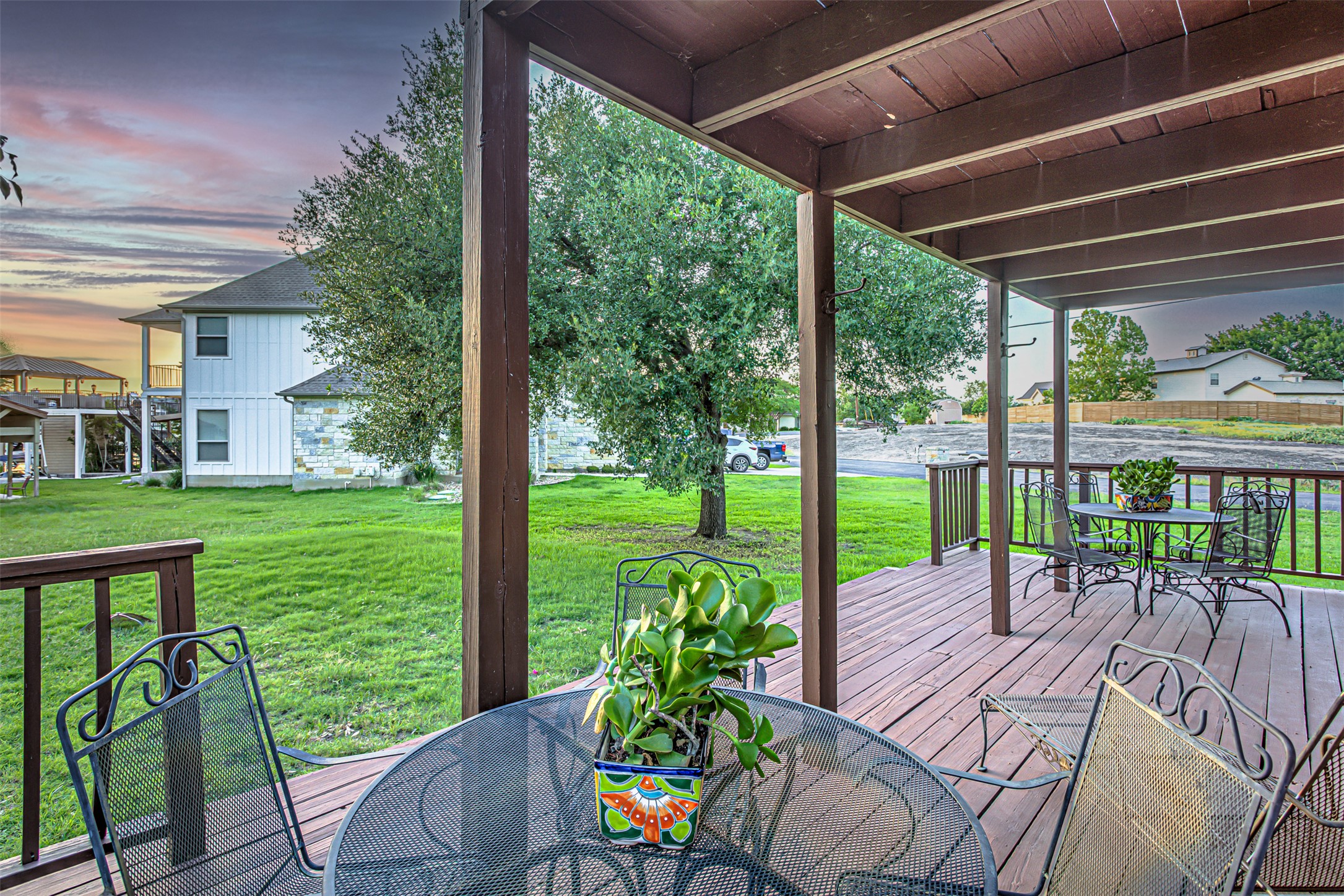 main property photo 21