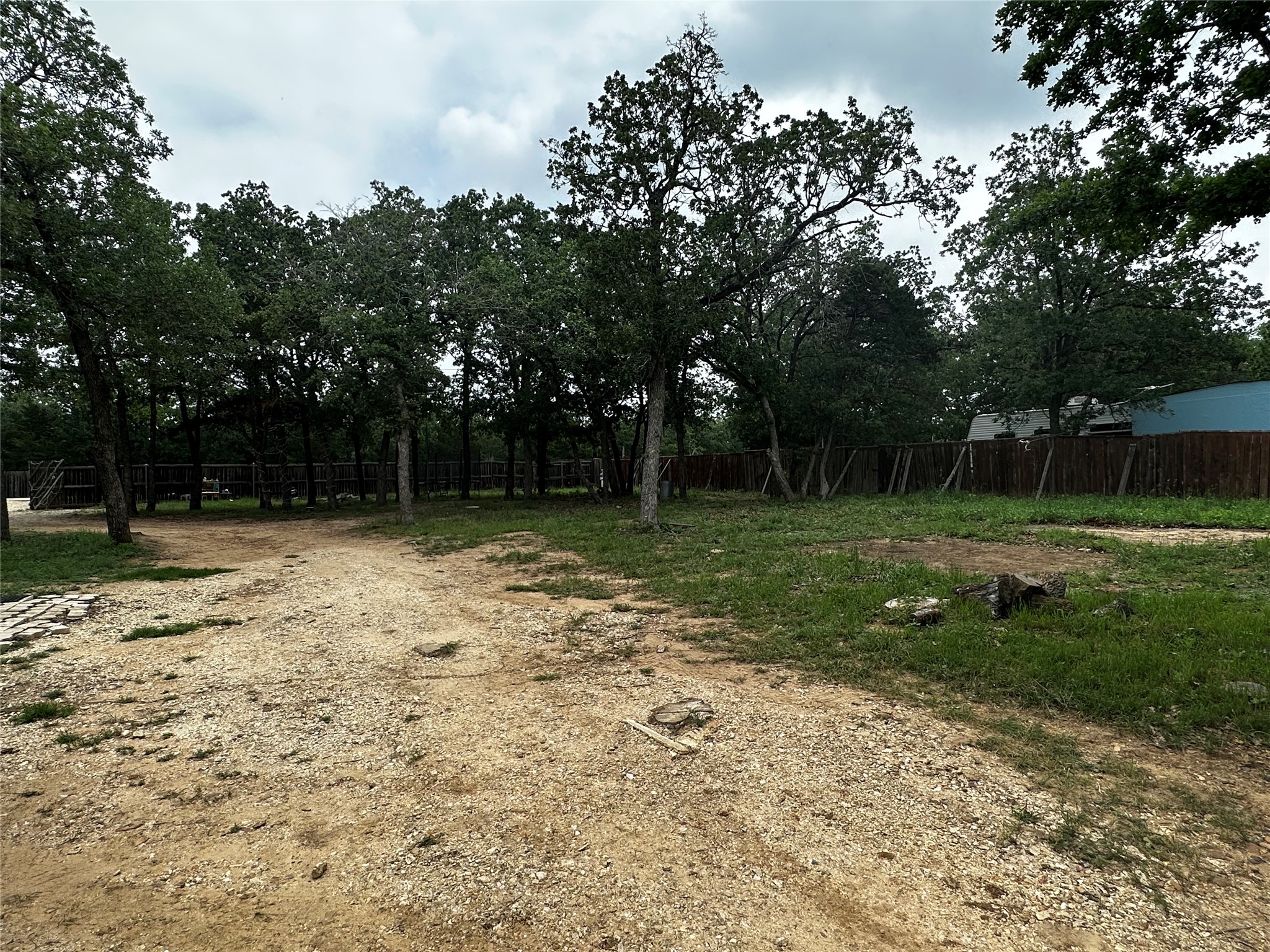 main property photo 14