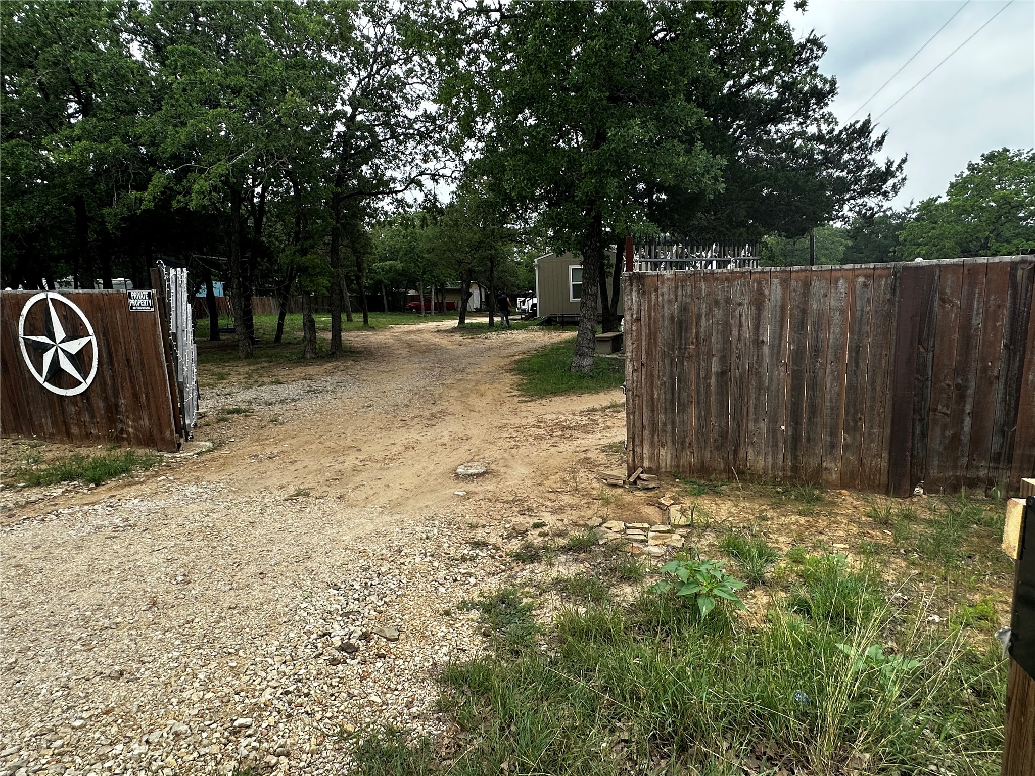 main property photo 17