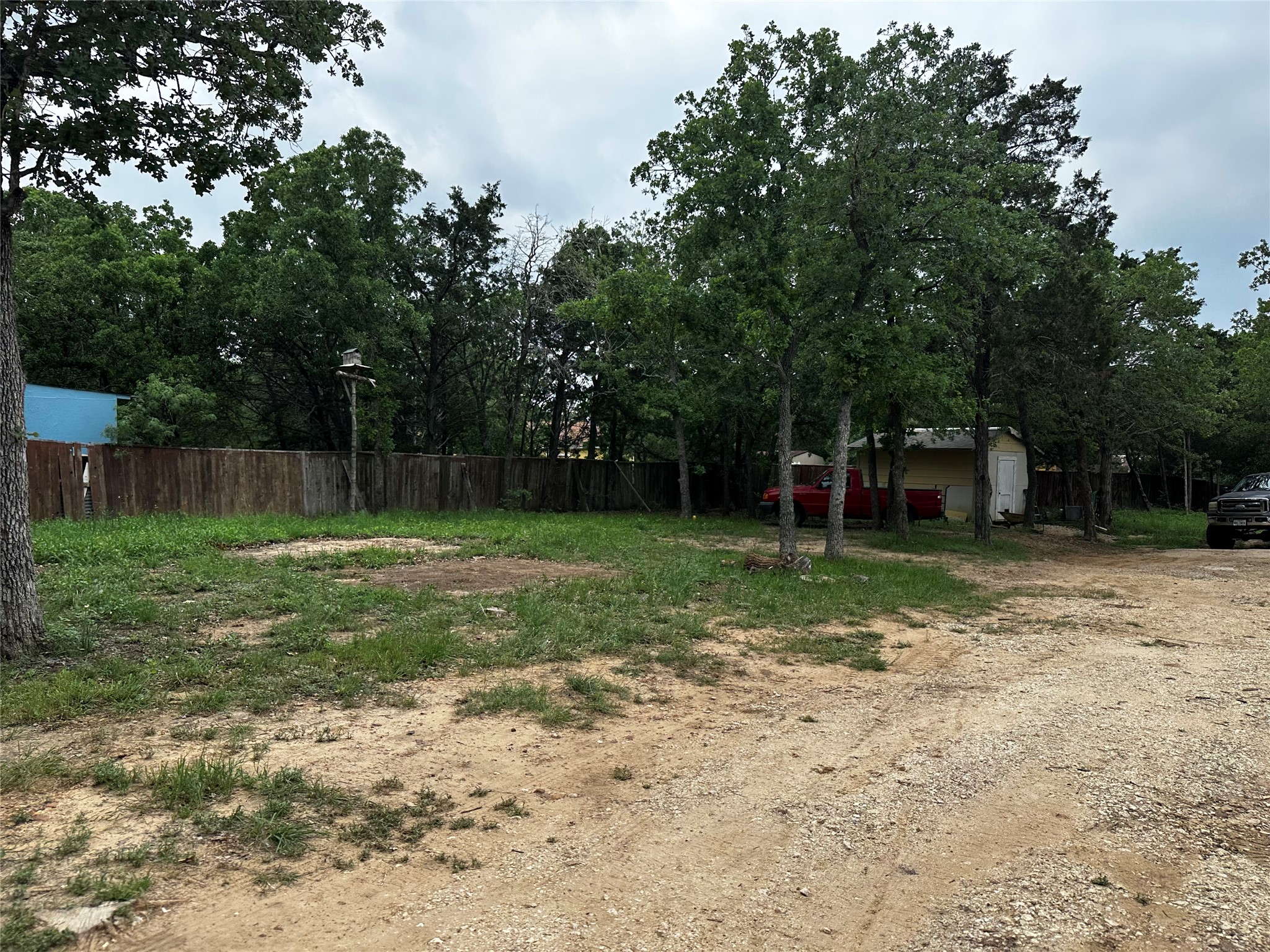 main property photo 19