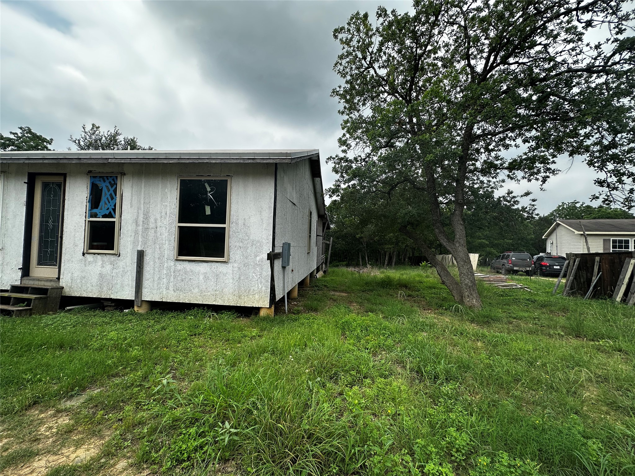 main property photo 3