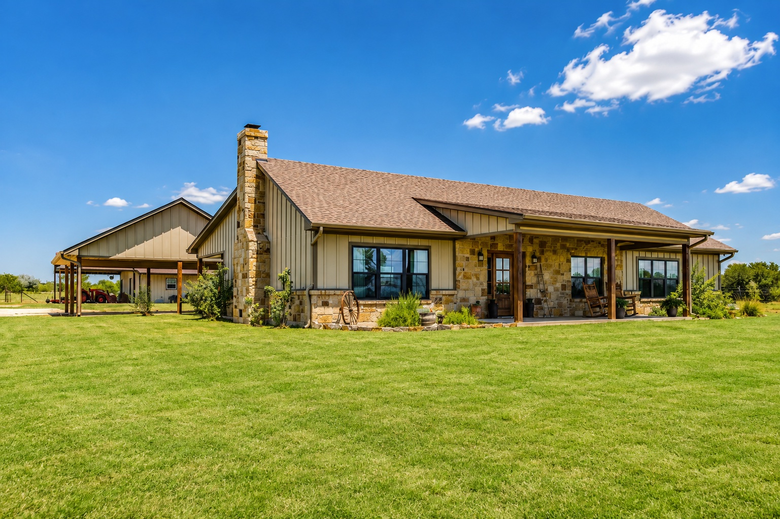 main property photo 4