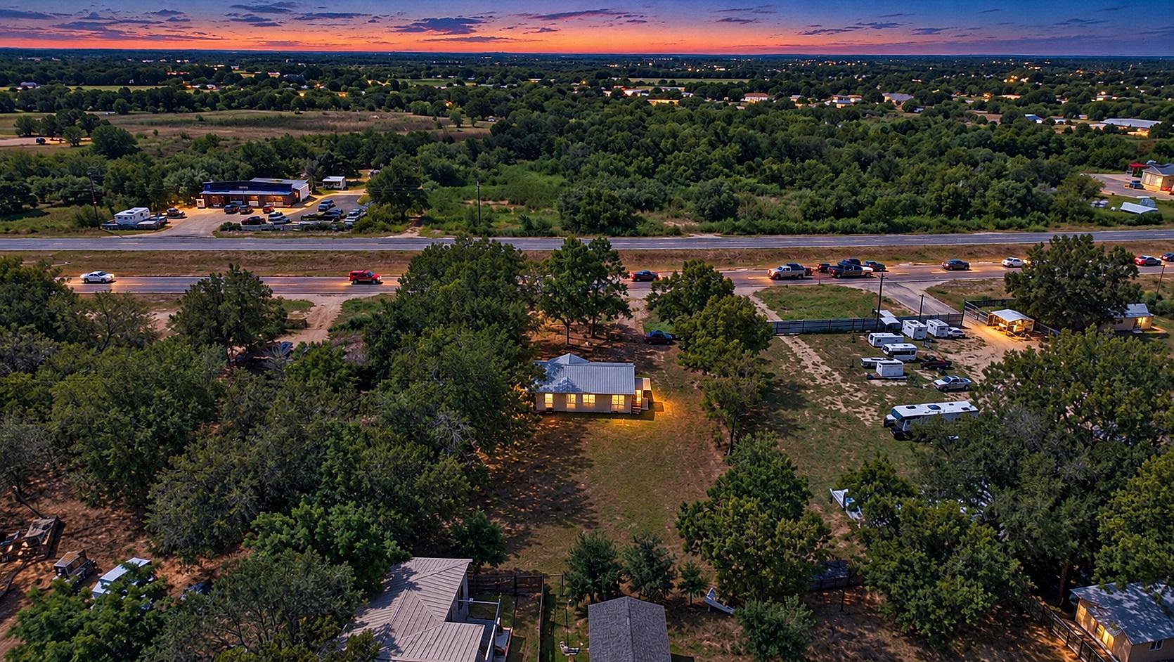 main property photo 32