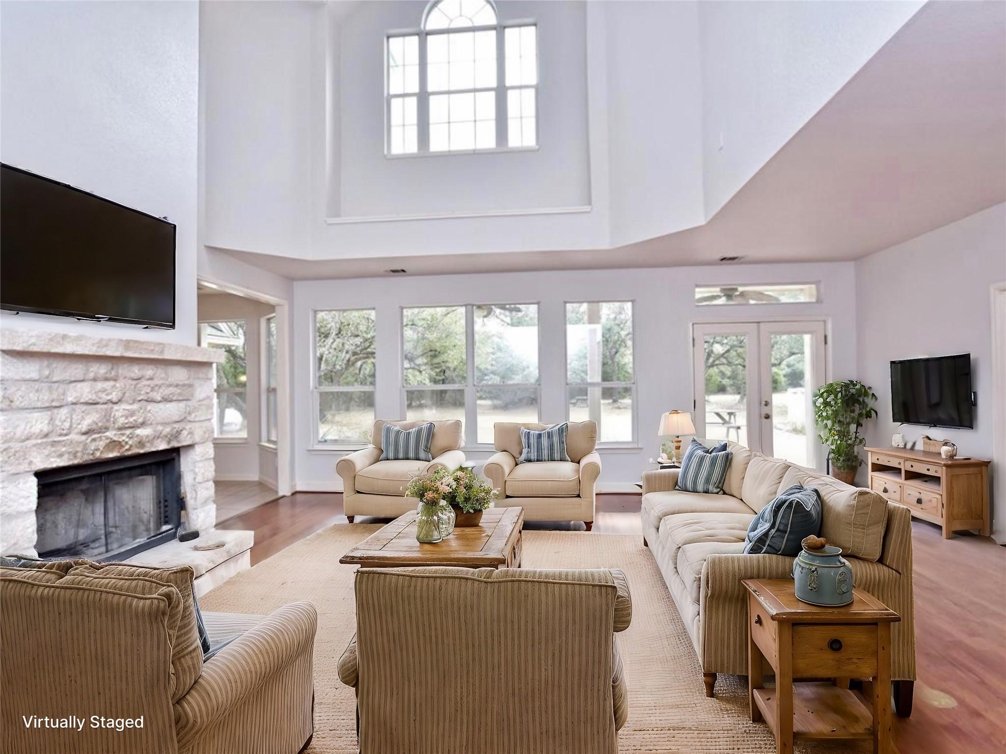 main property photo 25