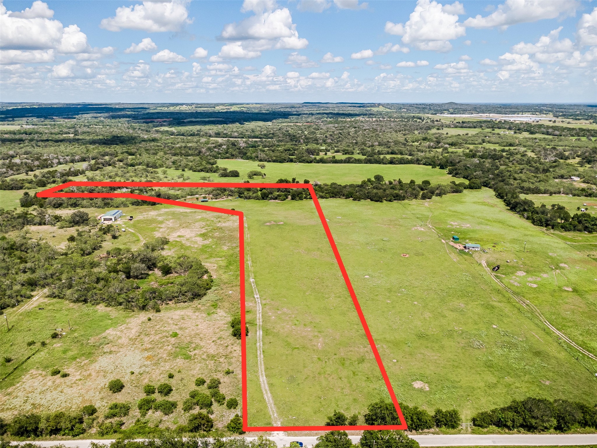 main property photo 13