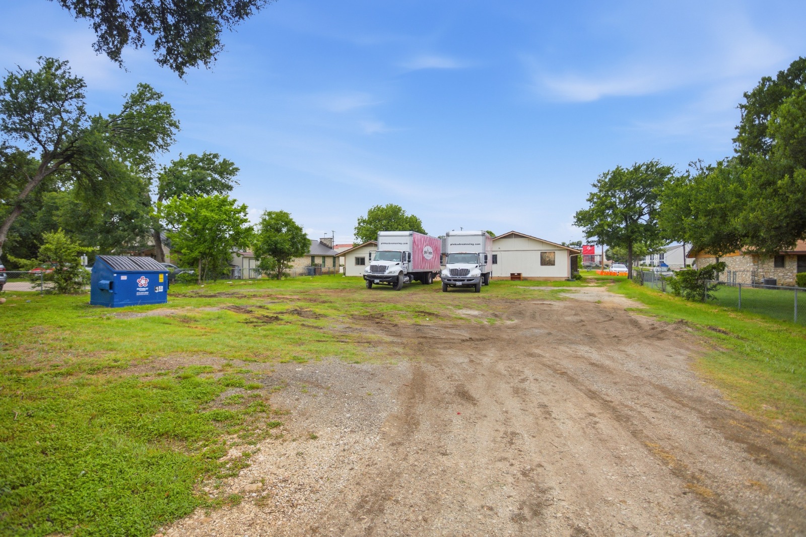 main property photo 20