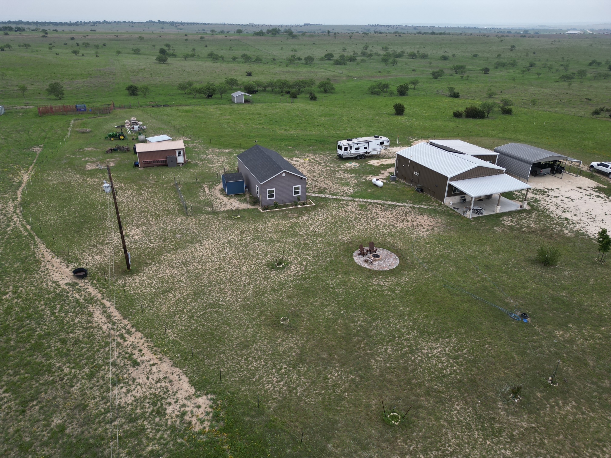 main property photo 26