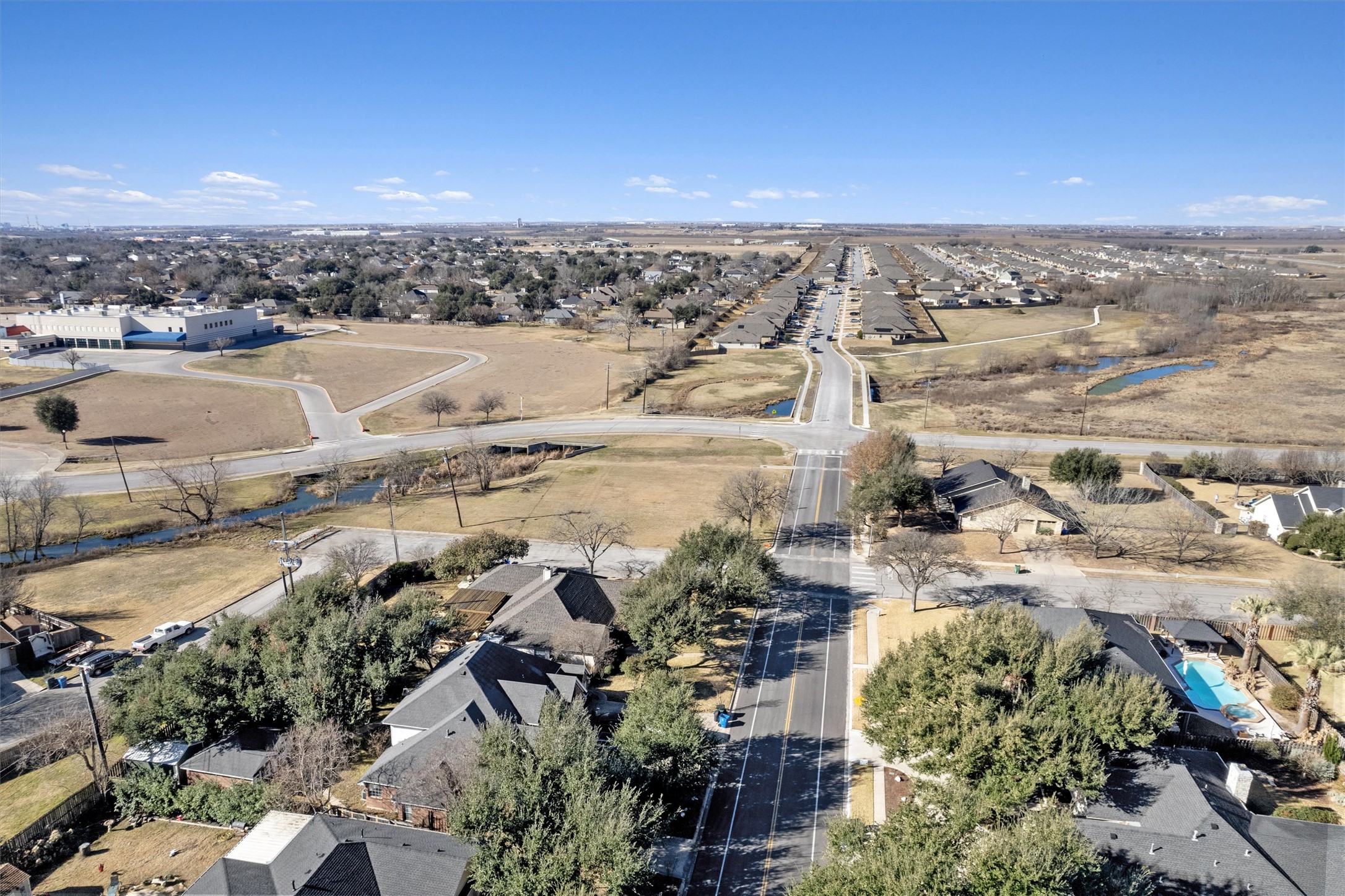 main property photo 3