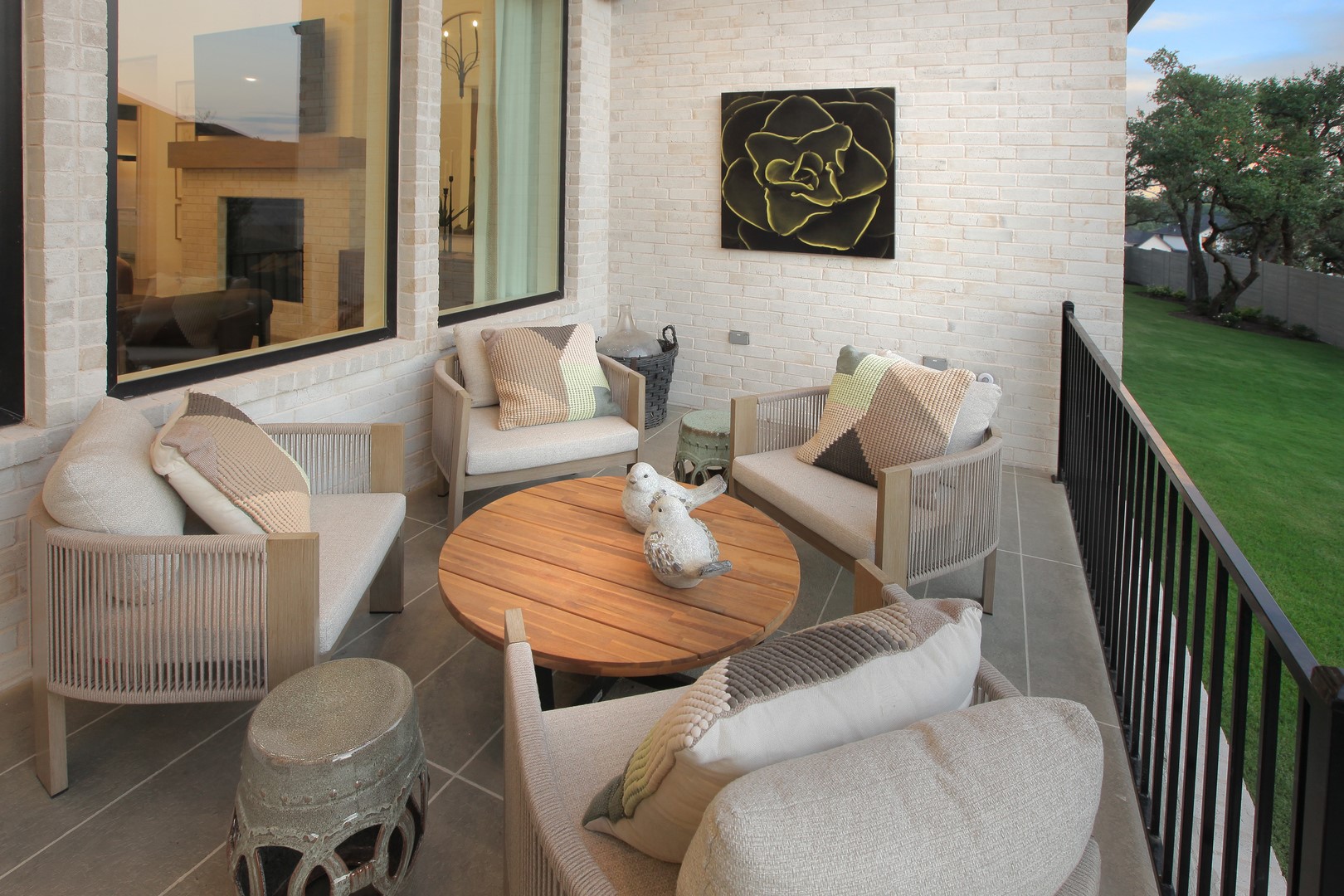 main property photo 27