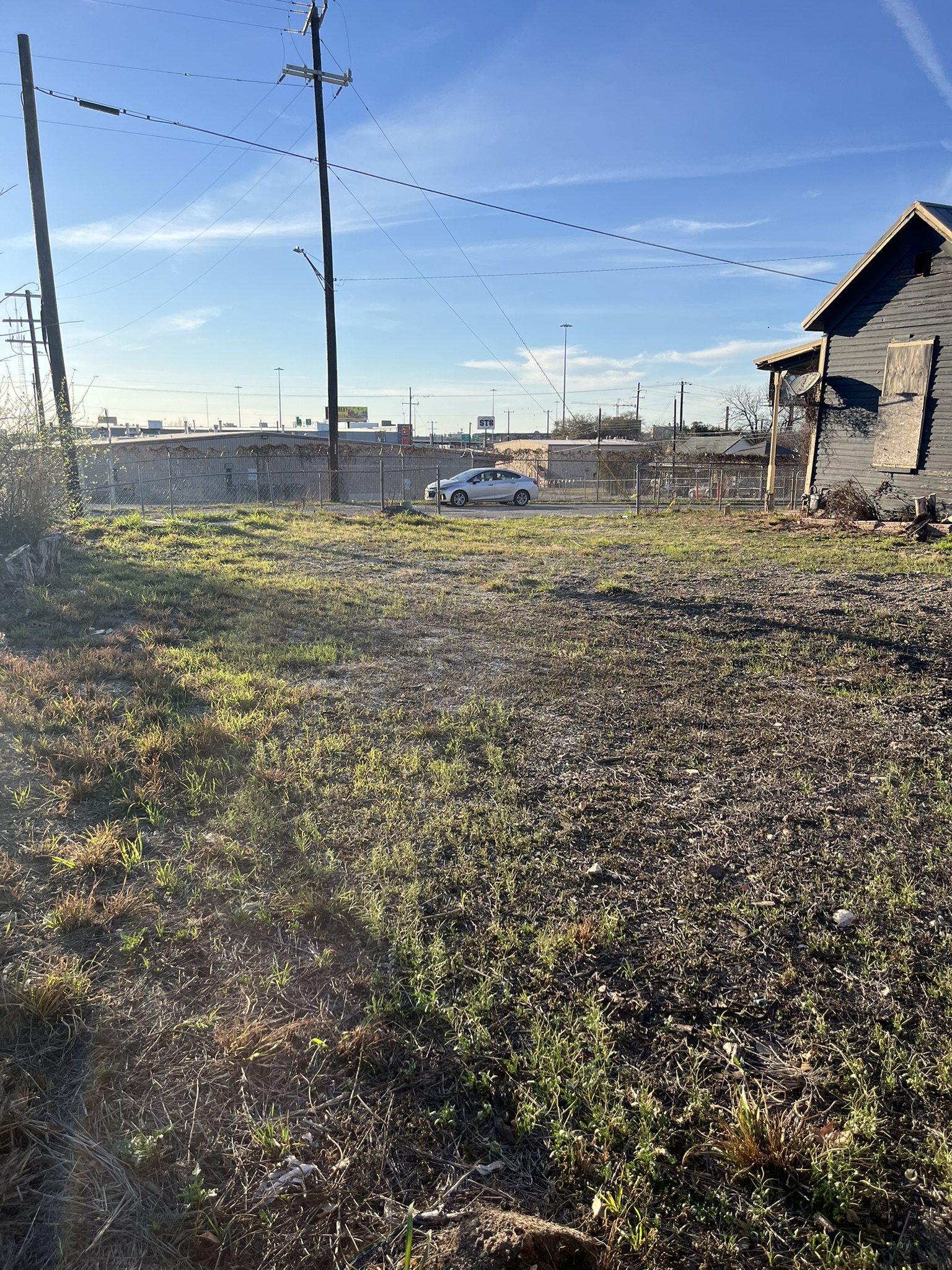 main property photo 4