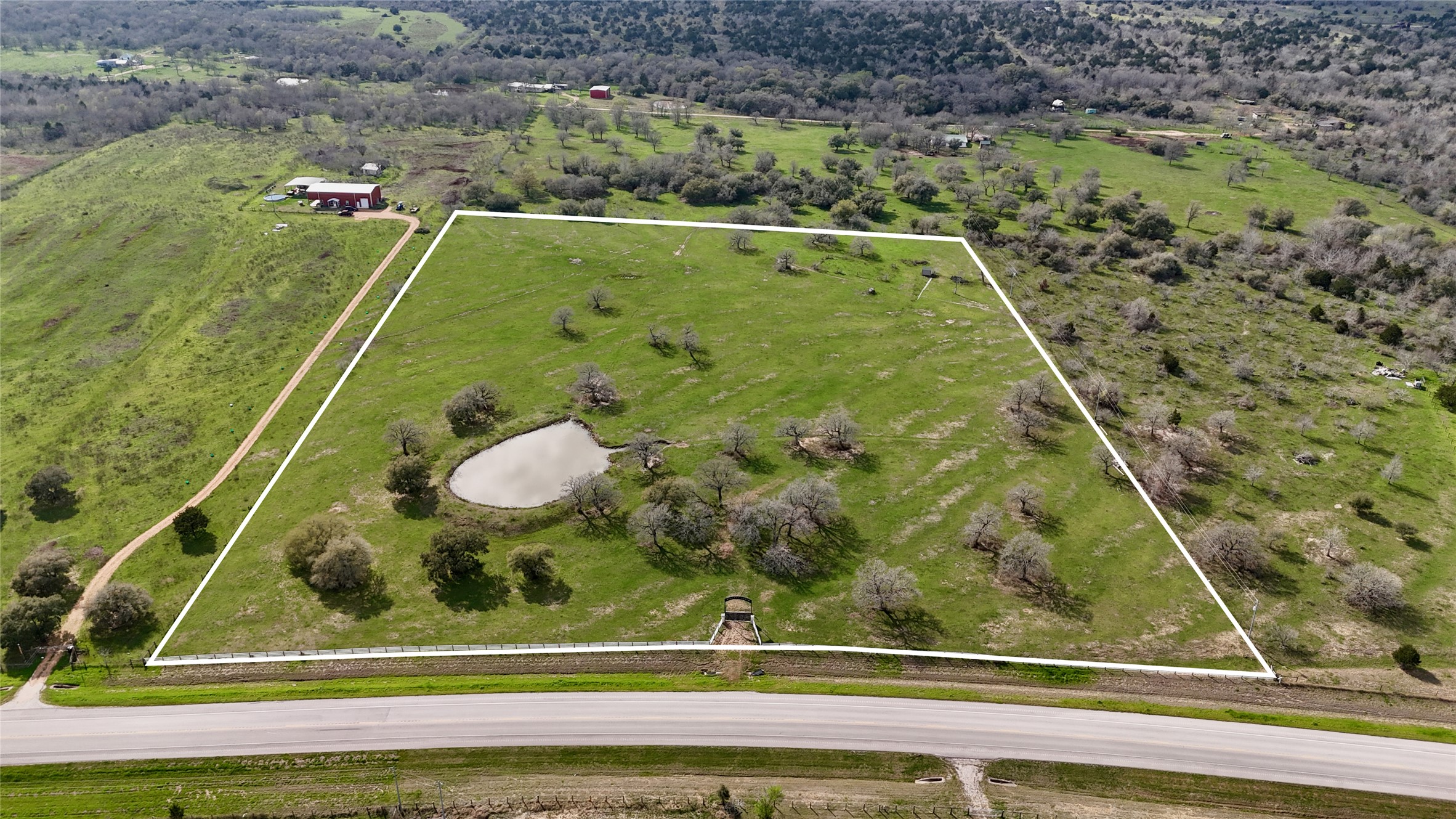 main property photo 4