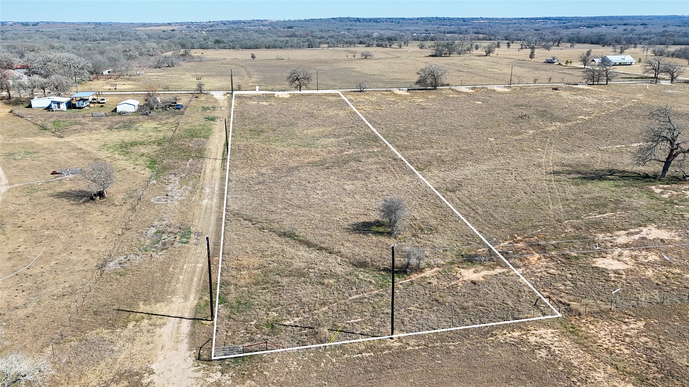 main property photo 7