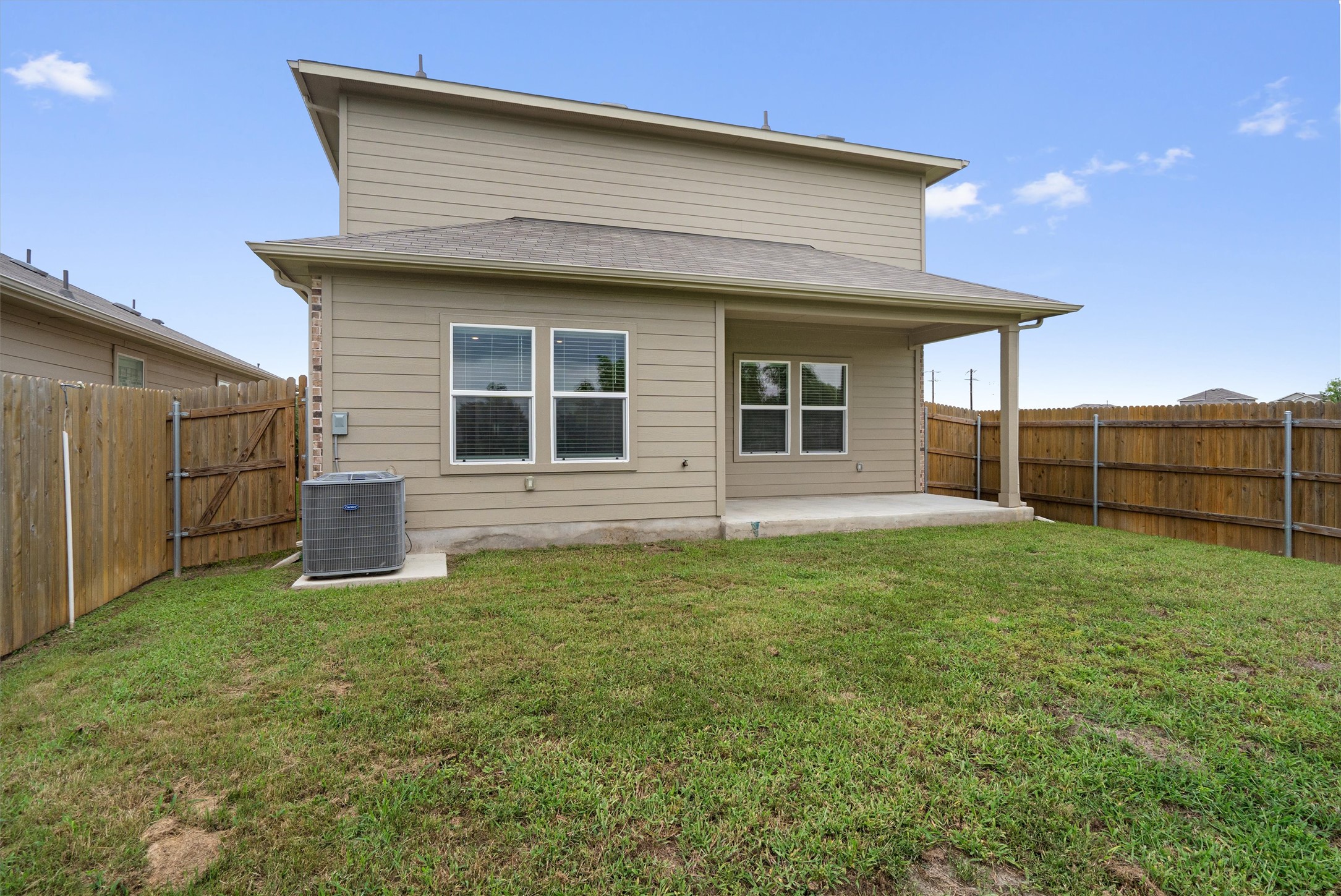 main property photo 25