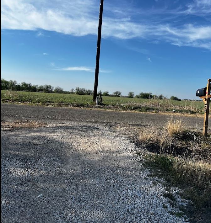 main property photo 9