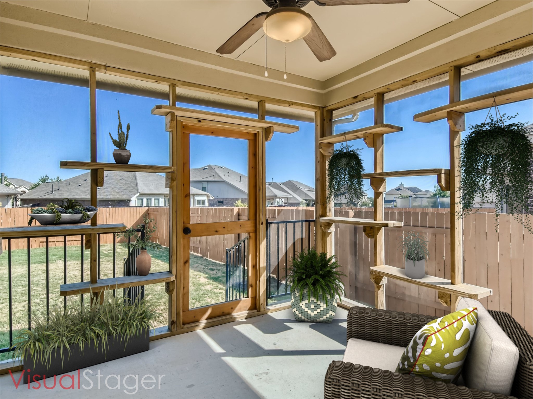 main property photo 25