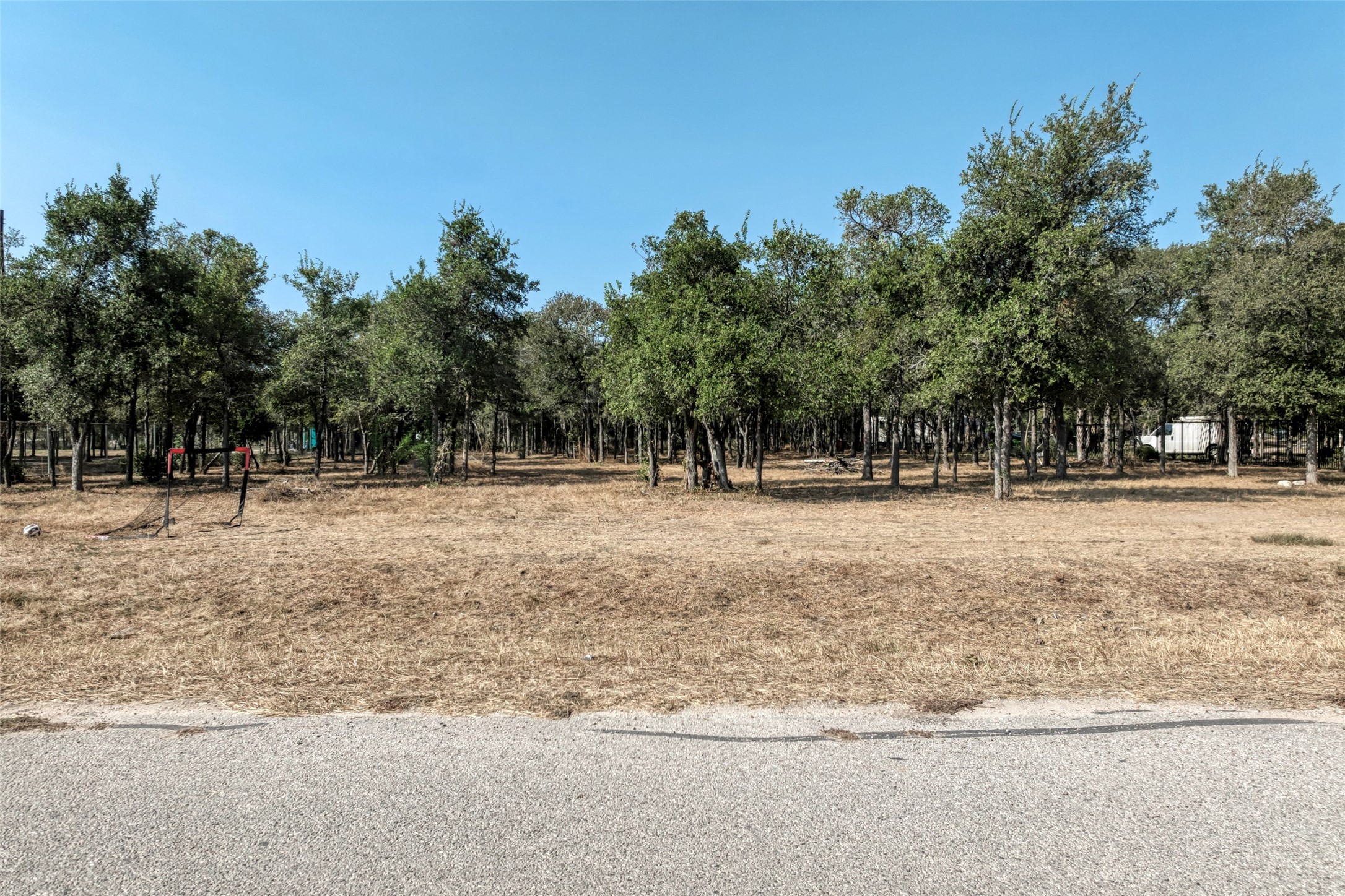 main property photo 10
