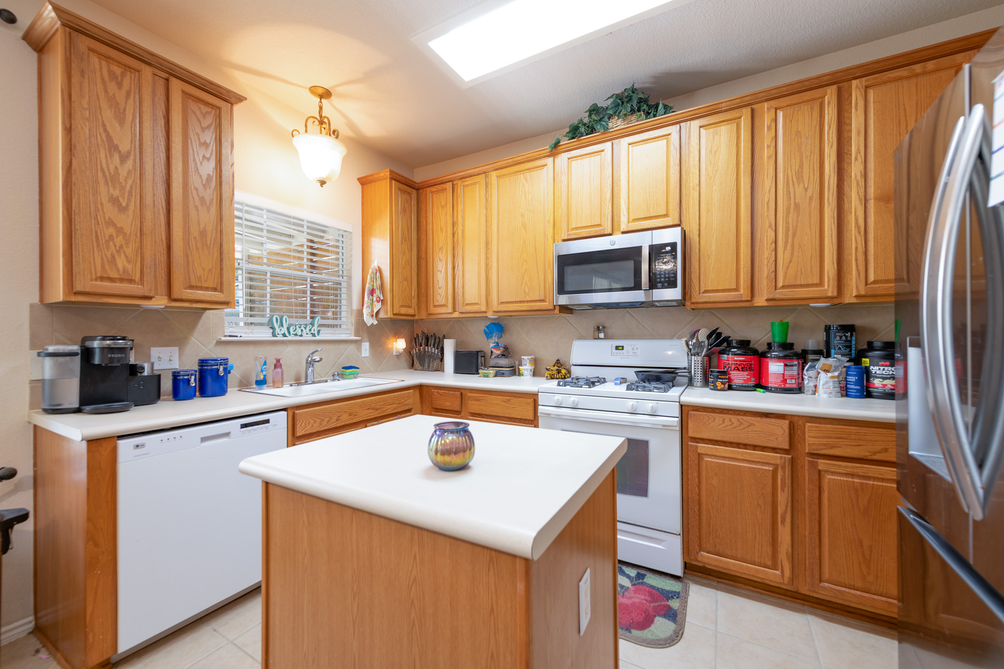 main property photo 8