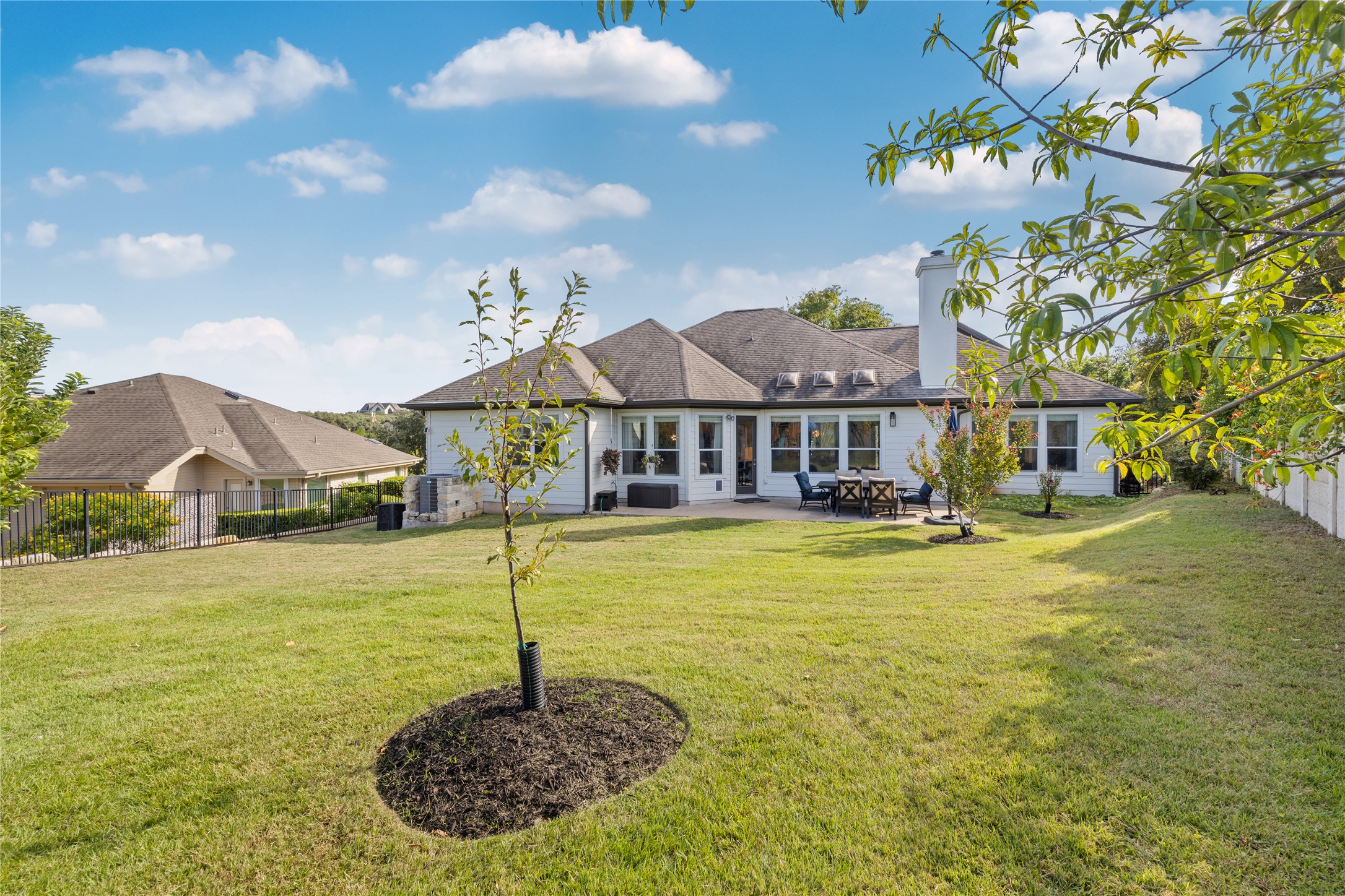 main property photo 38