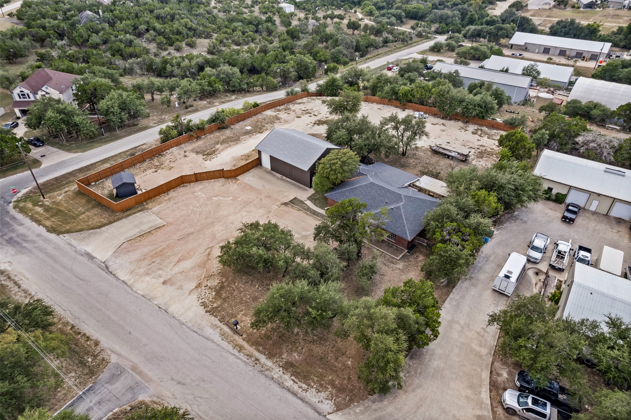 main property photo 35