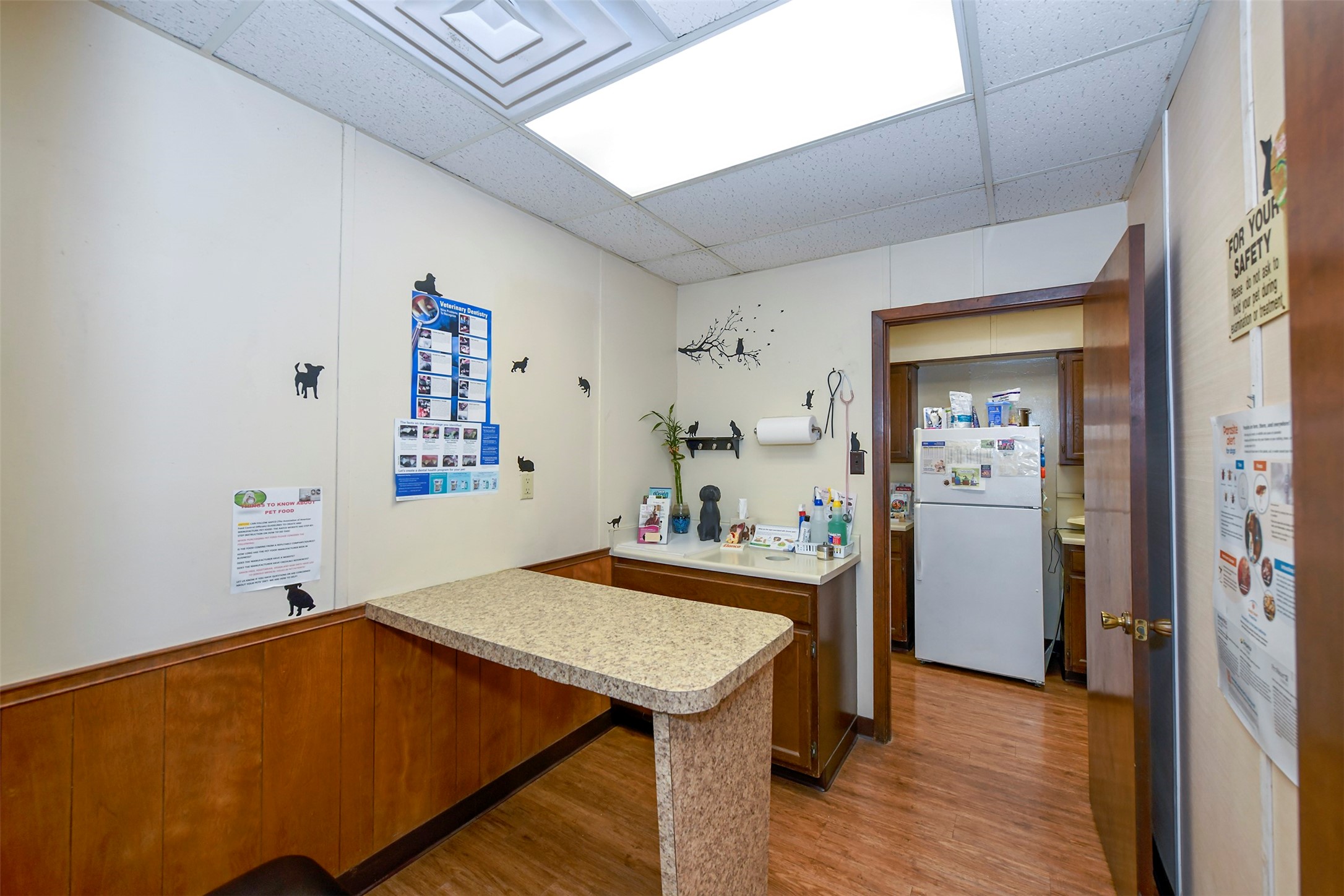 main property photo 10
