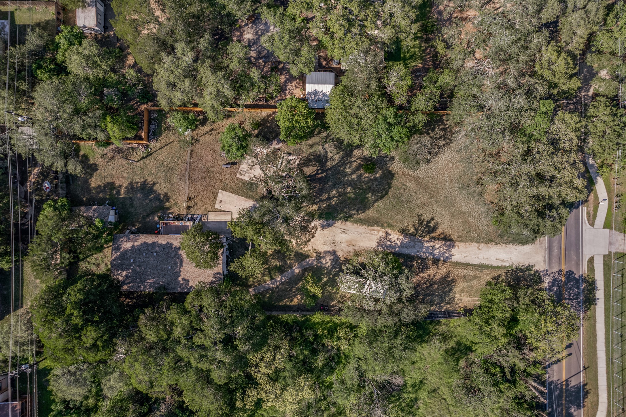 main property photo 21
